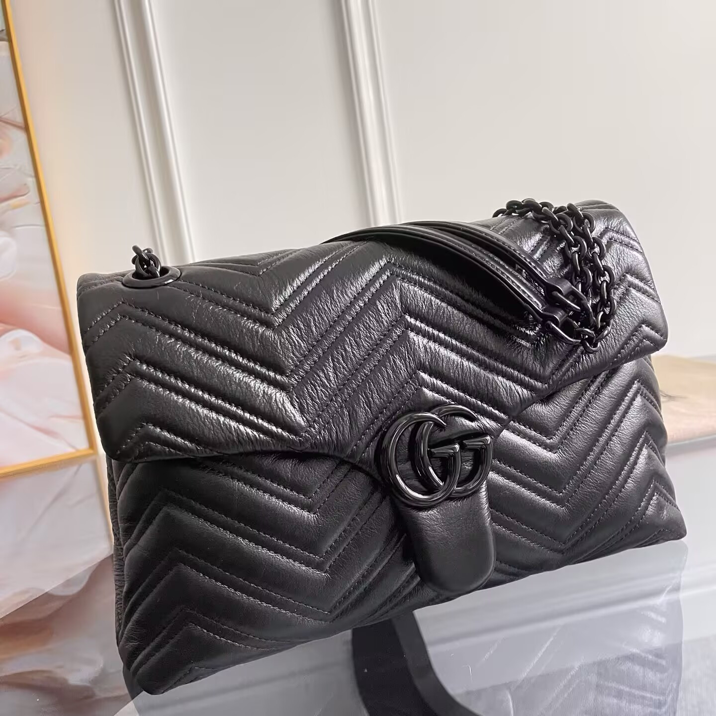 Gucci GG Marmont Medium Shoulder Bag 31x17x8cm