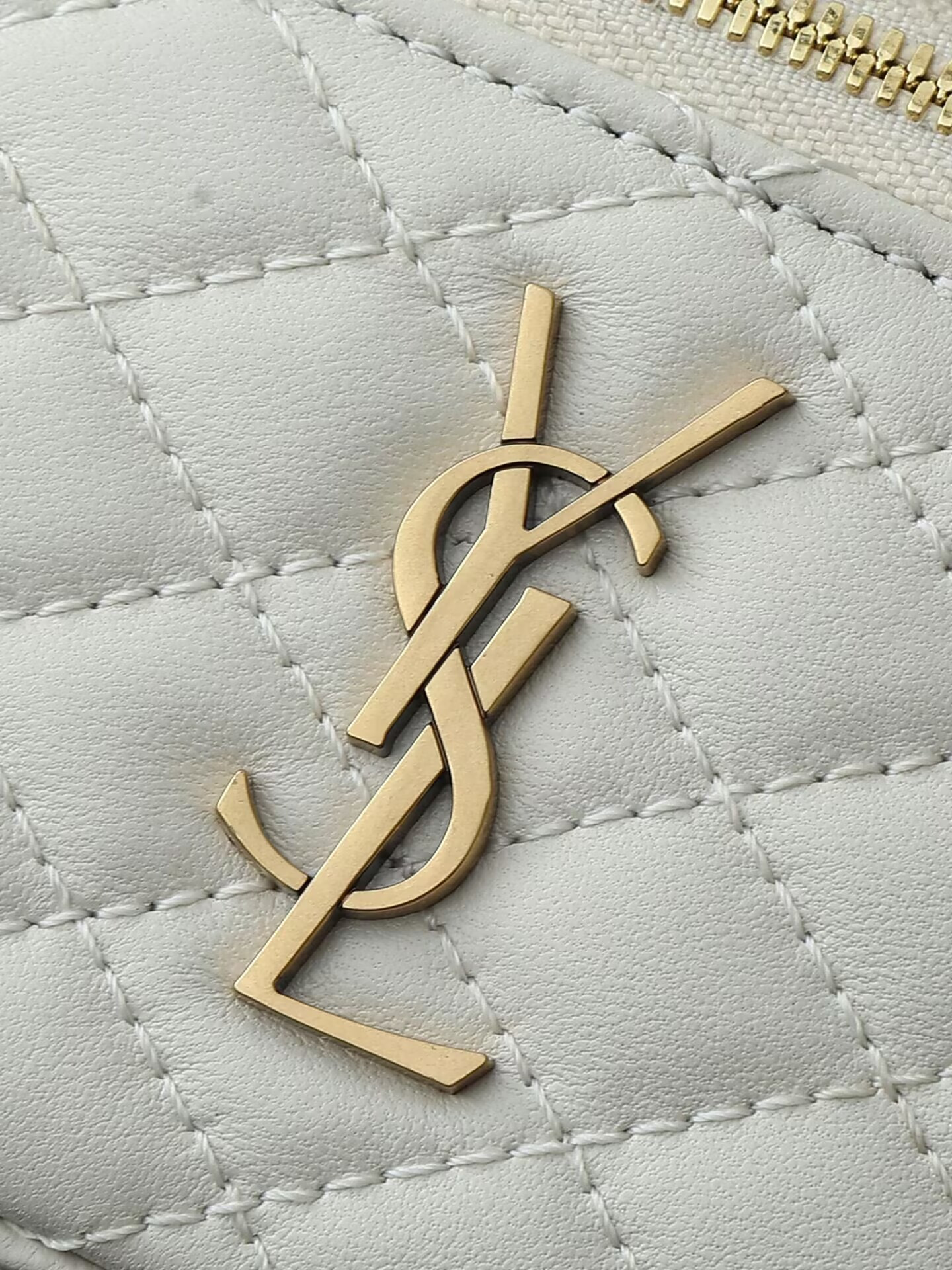 Y51 GABY VANITY BAG IN LAMBSKIN 18 X 11 X 6.5 CM