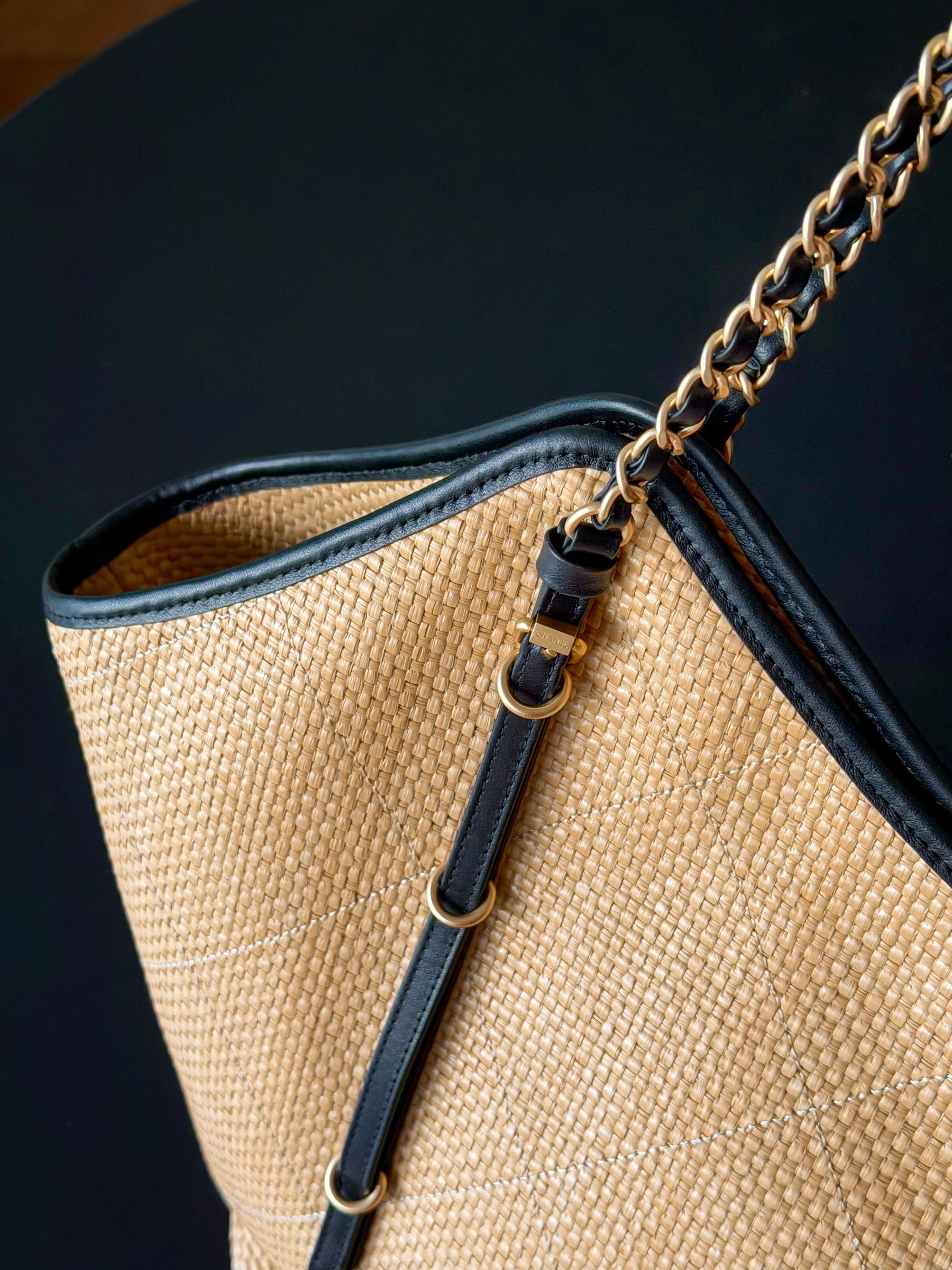 Ch**el maxi shopping bag as5463 36 x 59 x 13cm