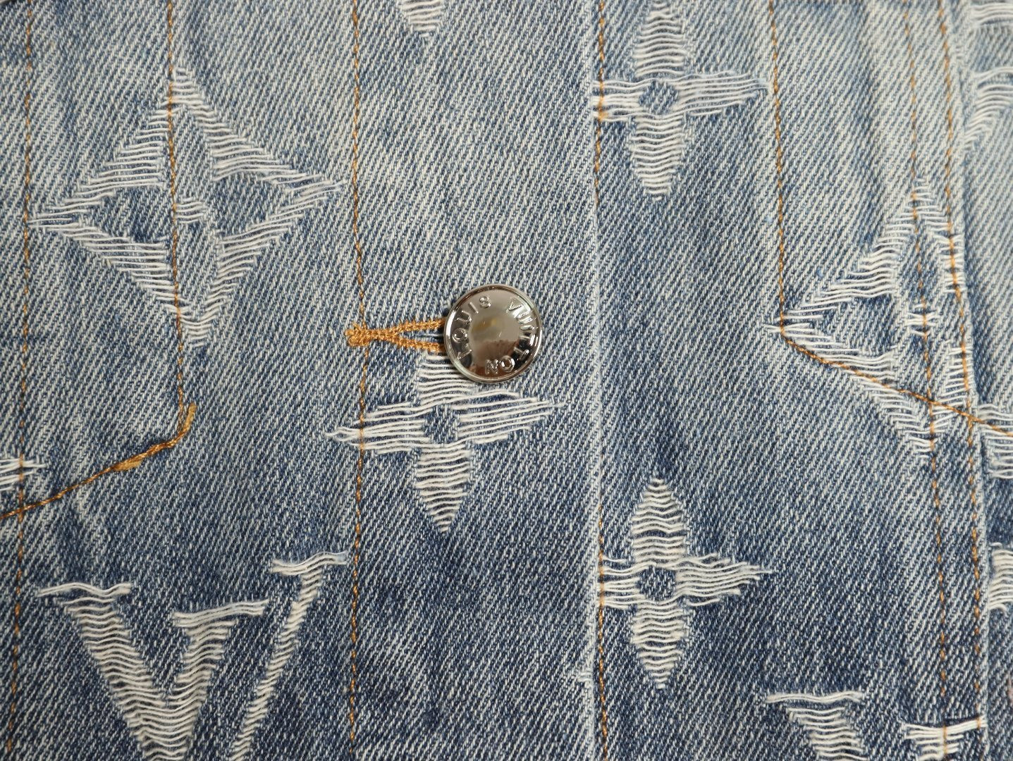 L0vis Vvtt0n Denim Jacket