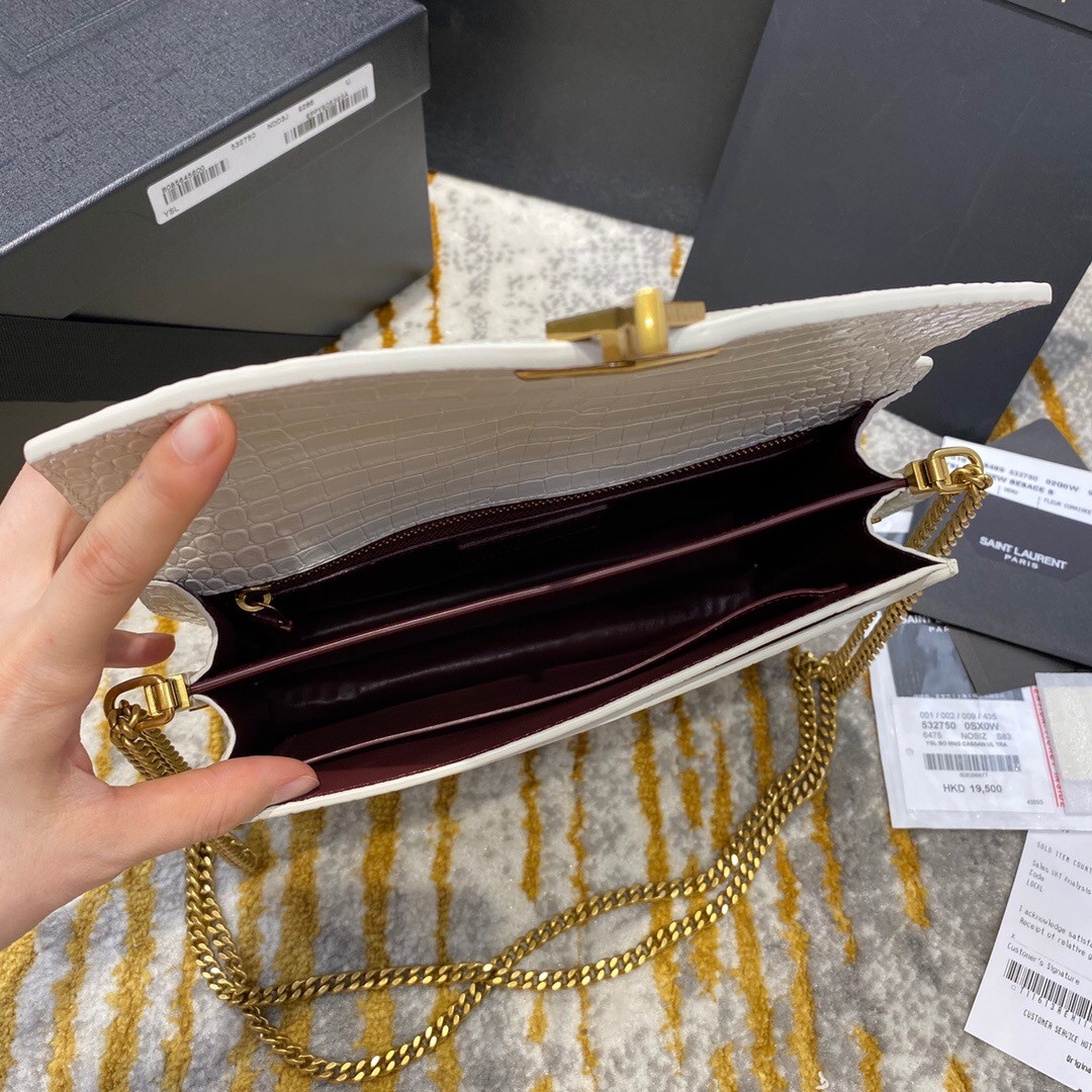 Y51 Cassandra Monogra Clasp Bag