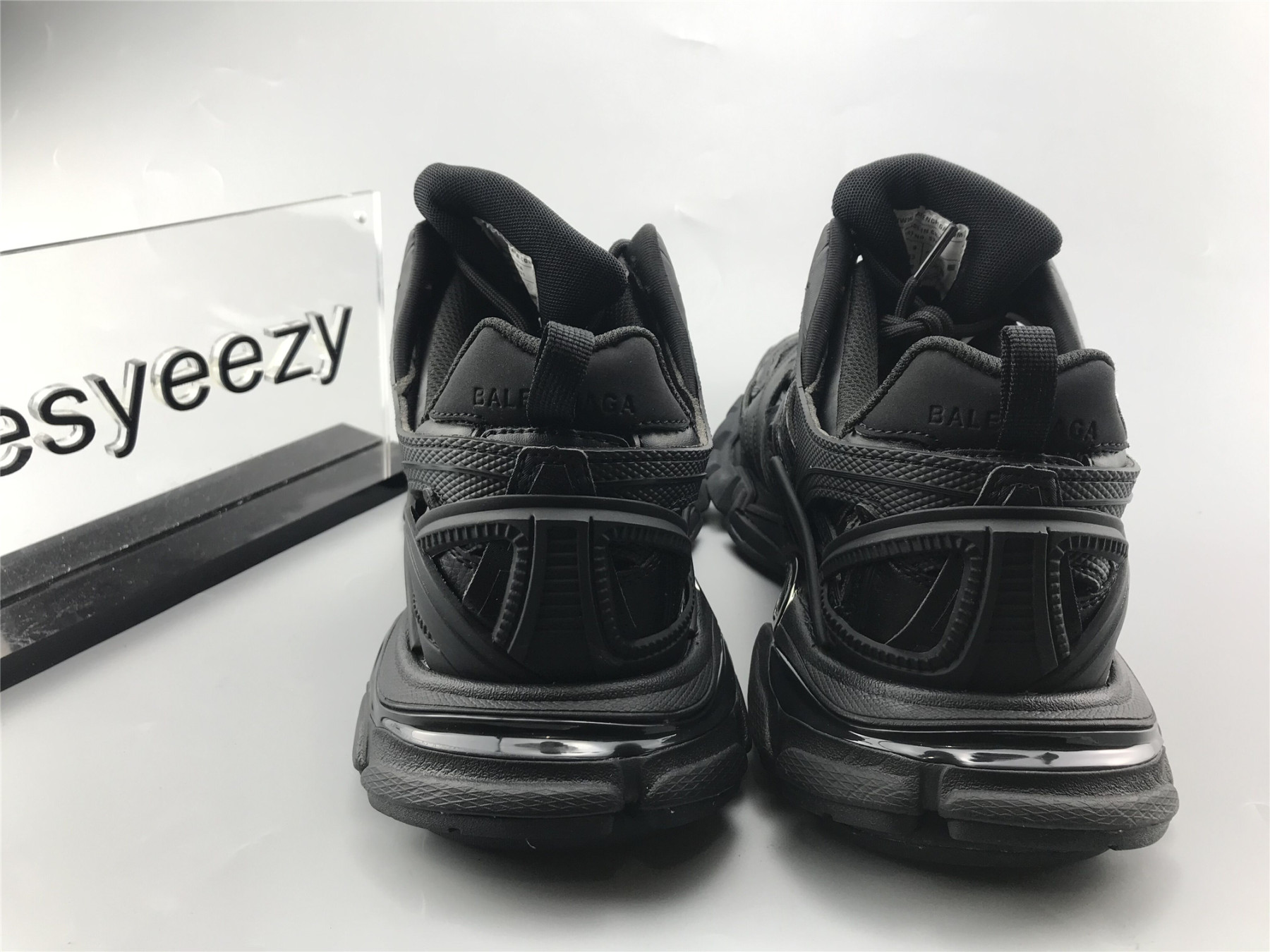 UA TRACK SNEAKER BLACK