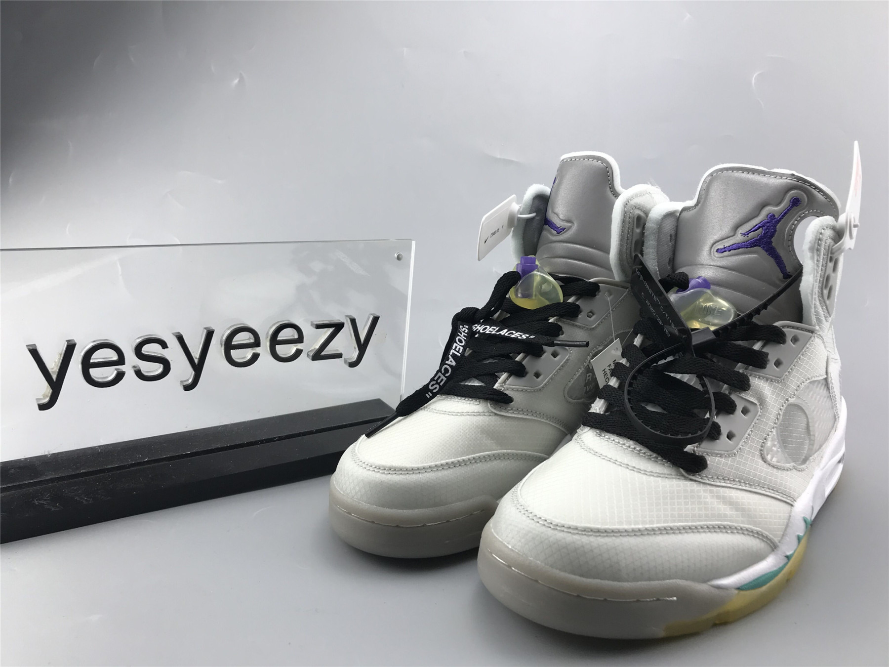 UA AIR JORDAN 5 RETRO SP "OFF-WHITE" "WHITE TEAL"