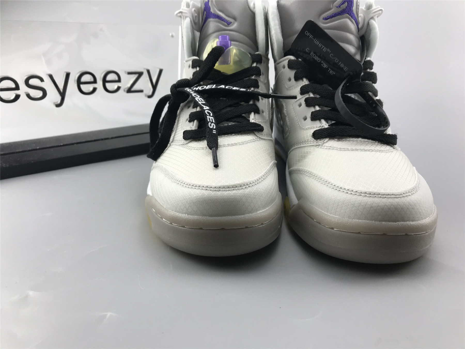 UA AIR JORDAN 5 RETRO SP "OFF-WHITE" "WHITE TEAL"