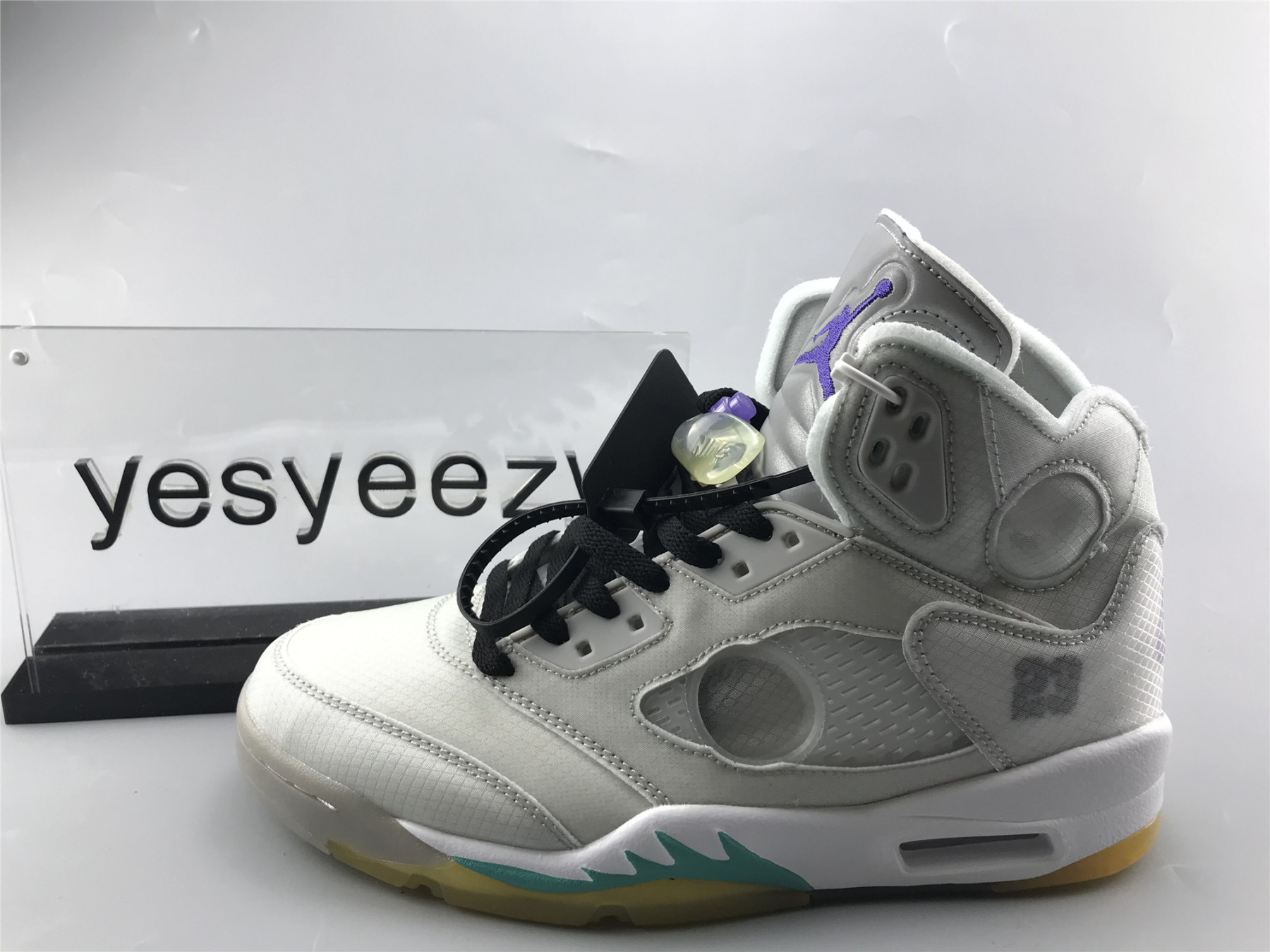 UA AIR JORDAN 5 RETRO SP "OFF-WHITE" "WHITE TEAL"
