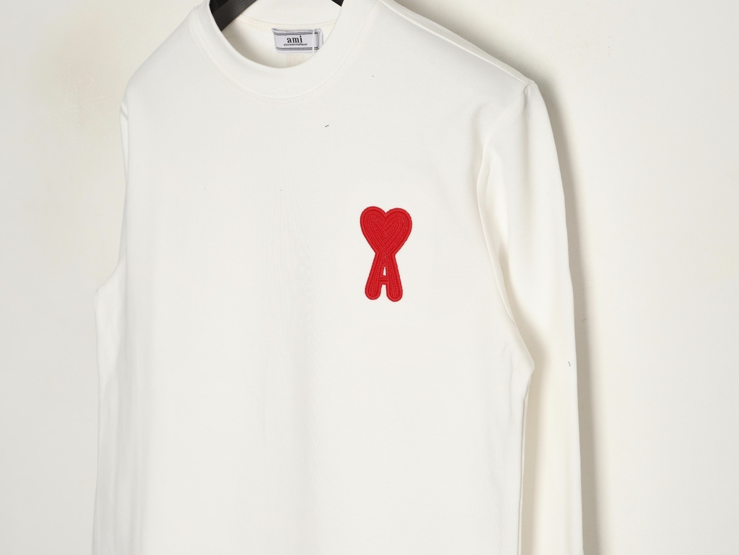 Ami 25Fw Long-sleeved T-shirt