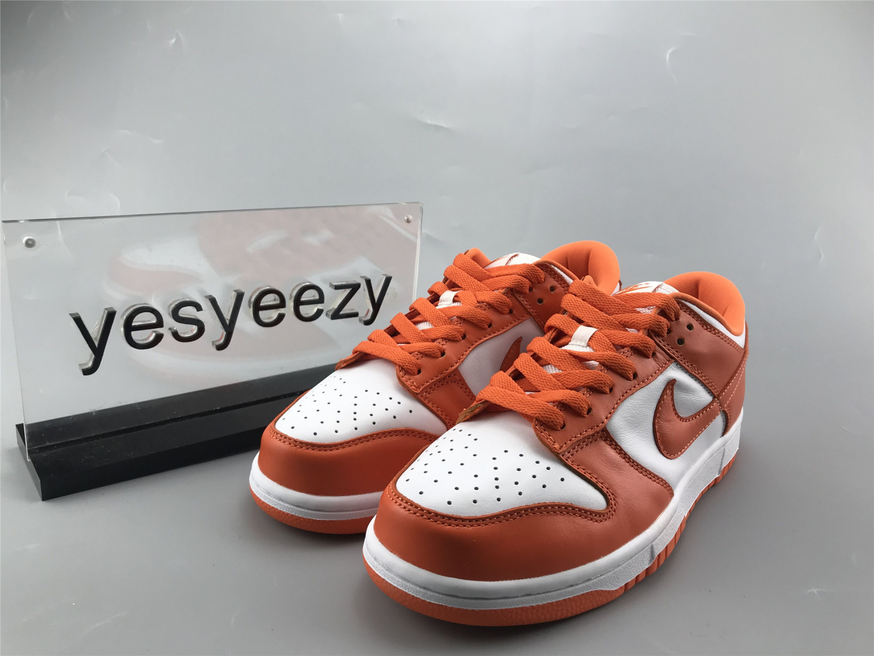 UA NIKE DUNK LOW RETRO SP "SYRACUSE"