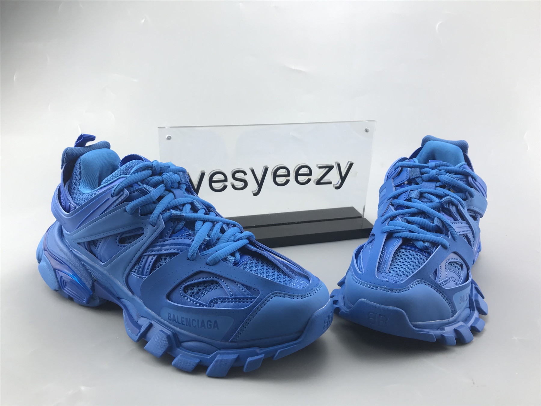 UA TRACK TRAINER SCREEN BLUE
