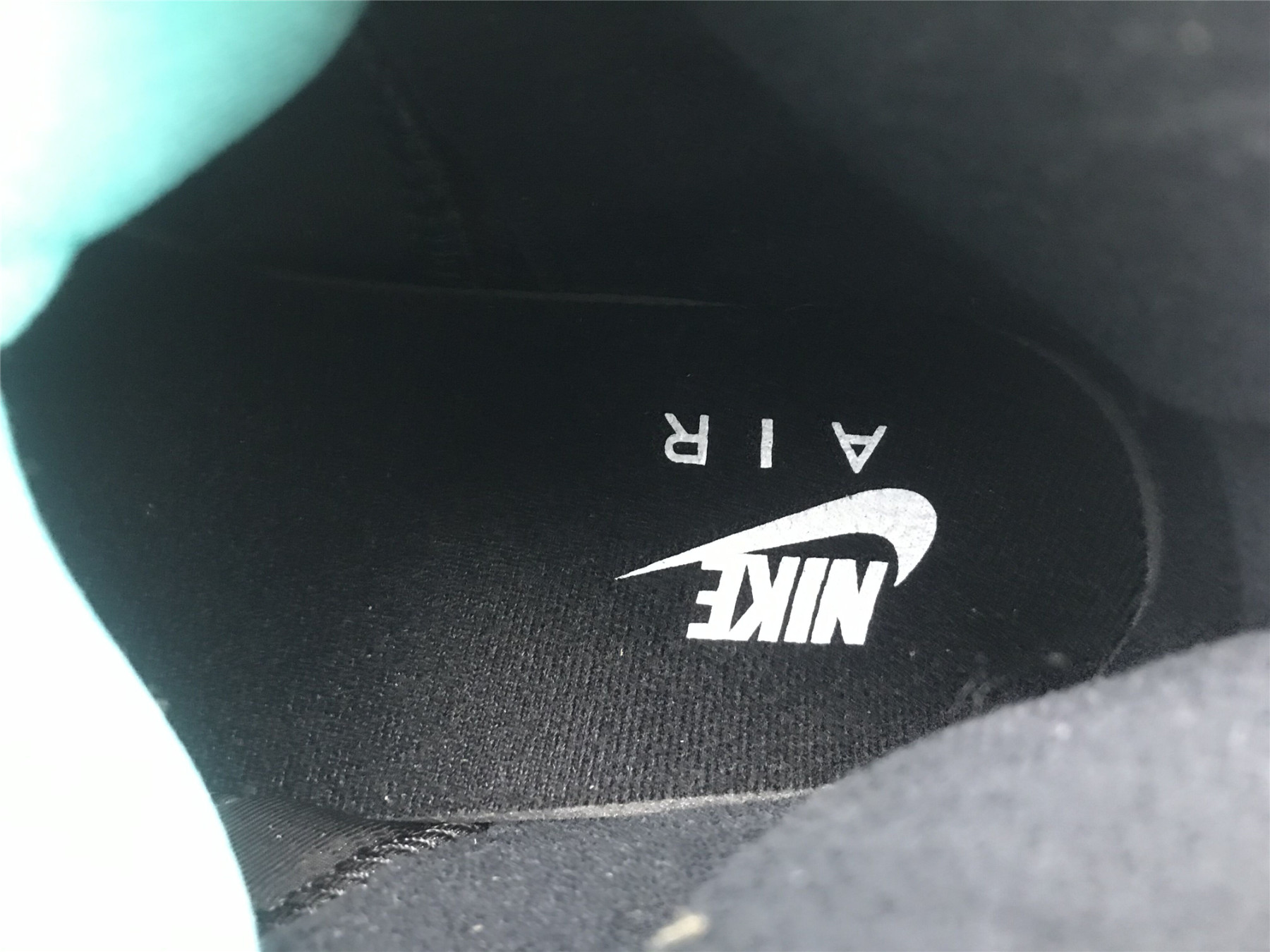 UA AIR JORDAN 5 RETRO "TOP 3"