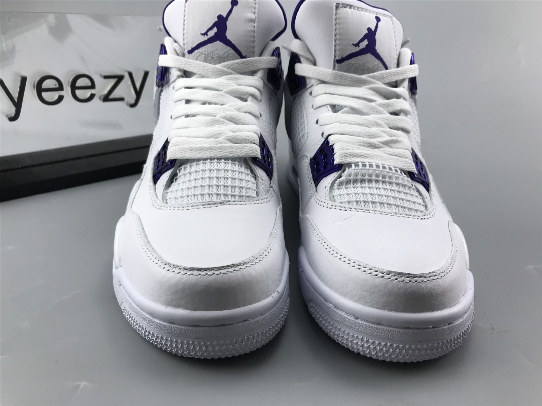 UA AIR JORDAN 4 RETRO "COURT PURPLE"