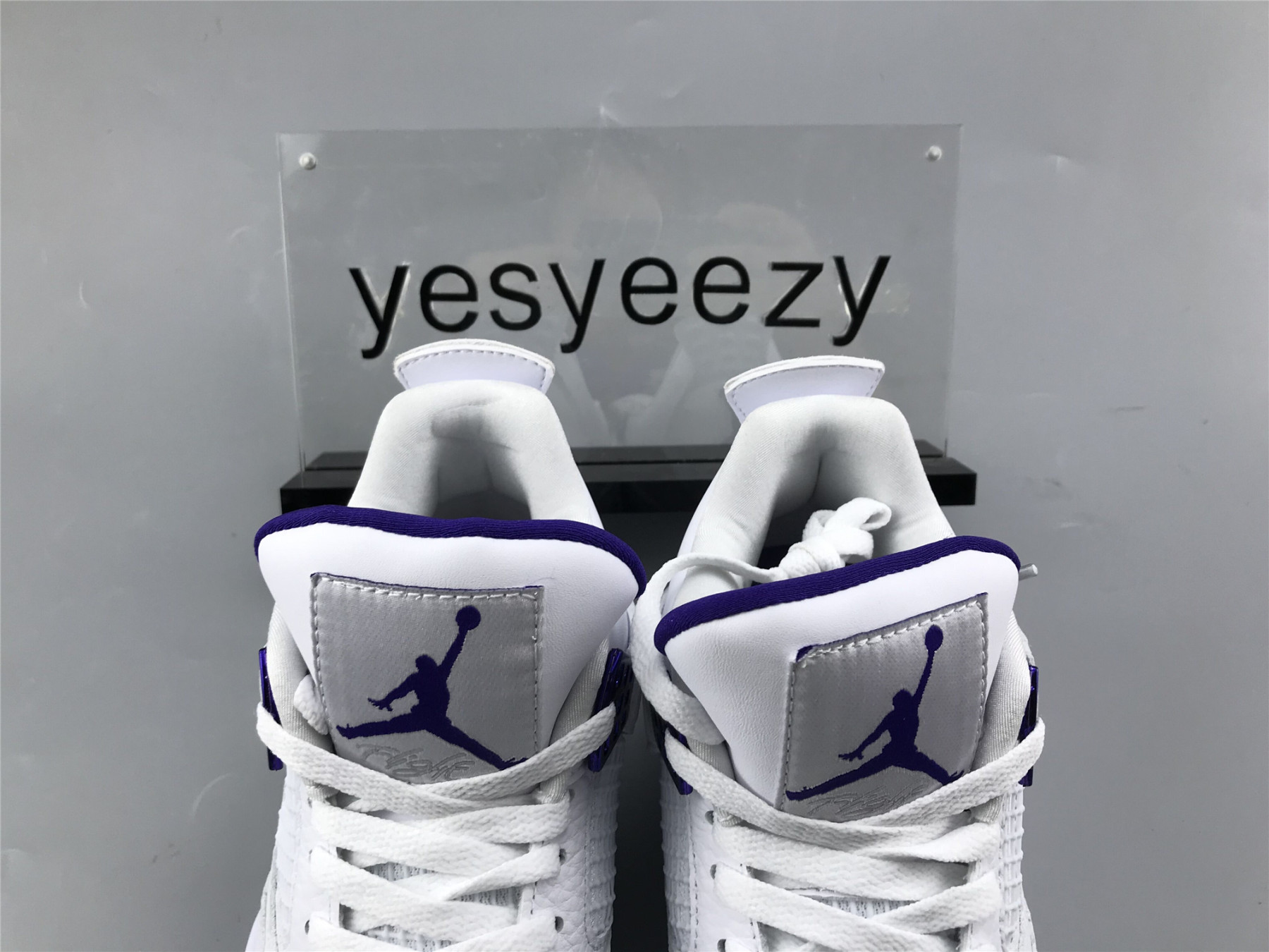 UA AIR JORDAN 4 RETRO "COURT PURPLE"