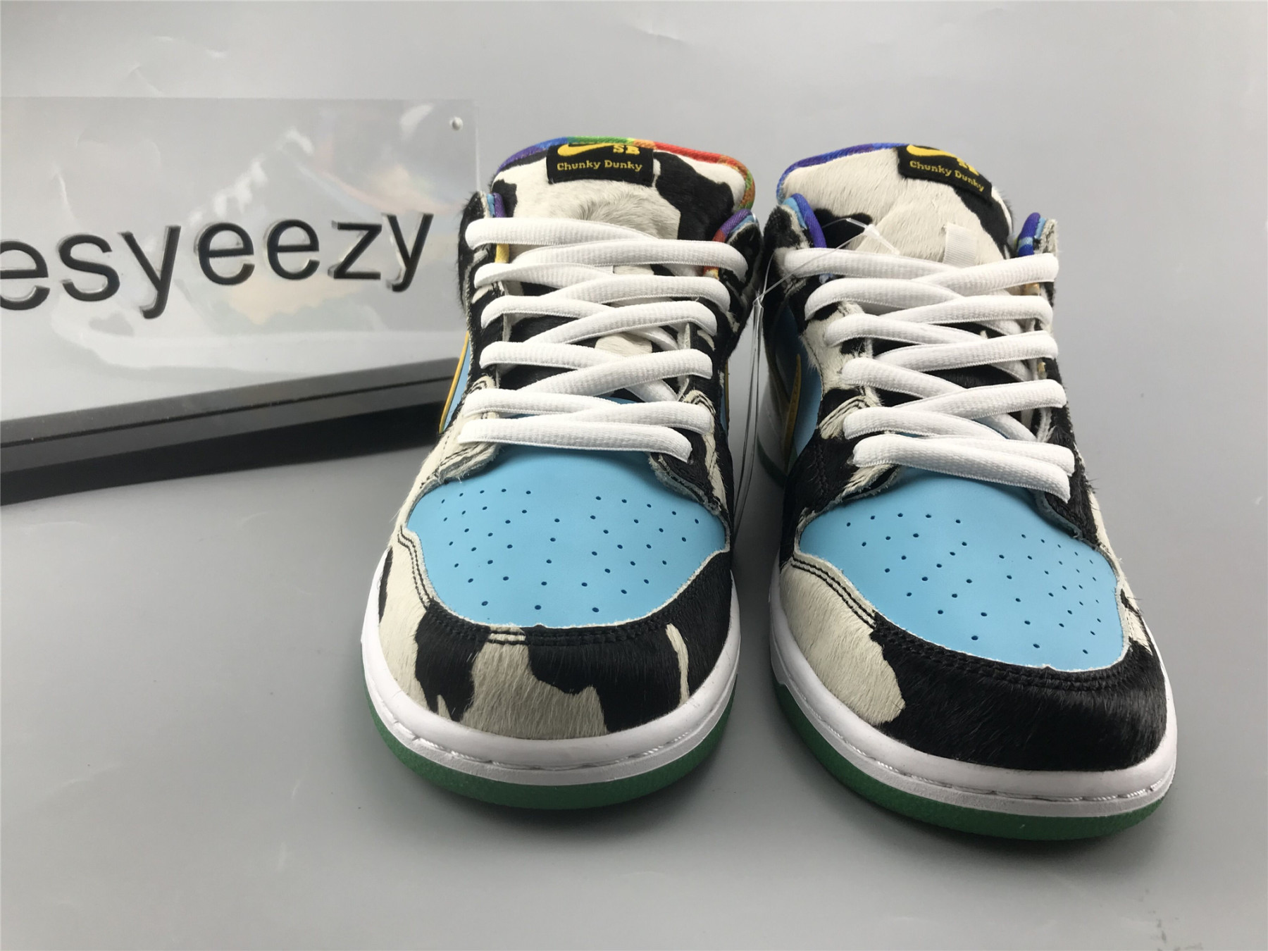 UA NIKE SB DUNK LOW X BEN & JERRY