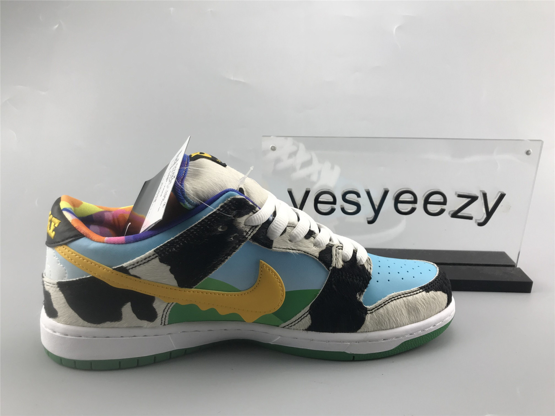 UA NIKE SB DUNK LOW X BEN & JERRY