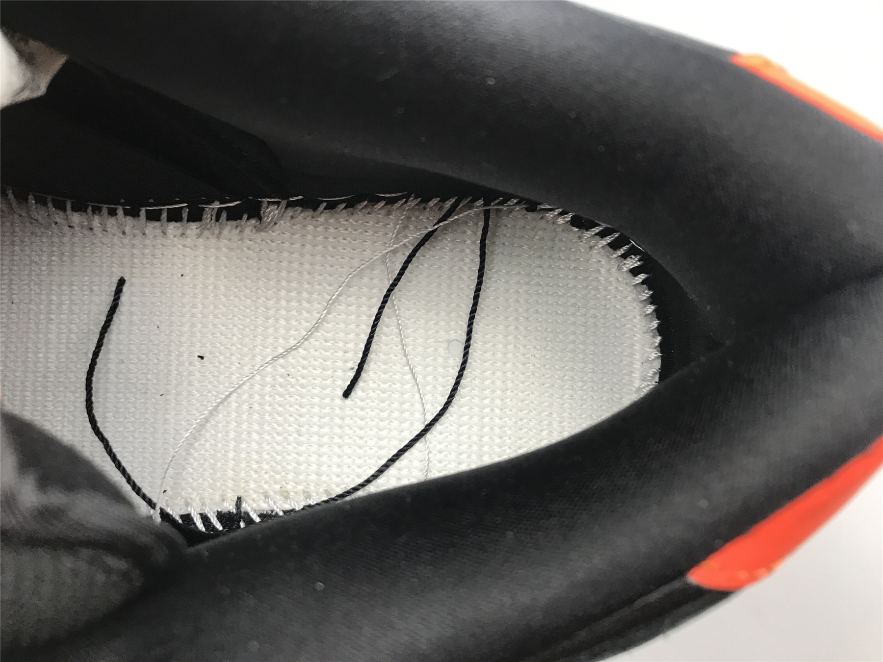 UA NIKE DUNK LOW PRO SB "RAYGUN"