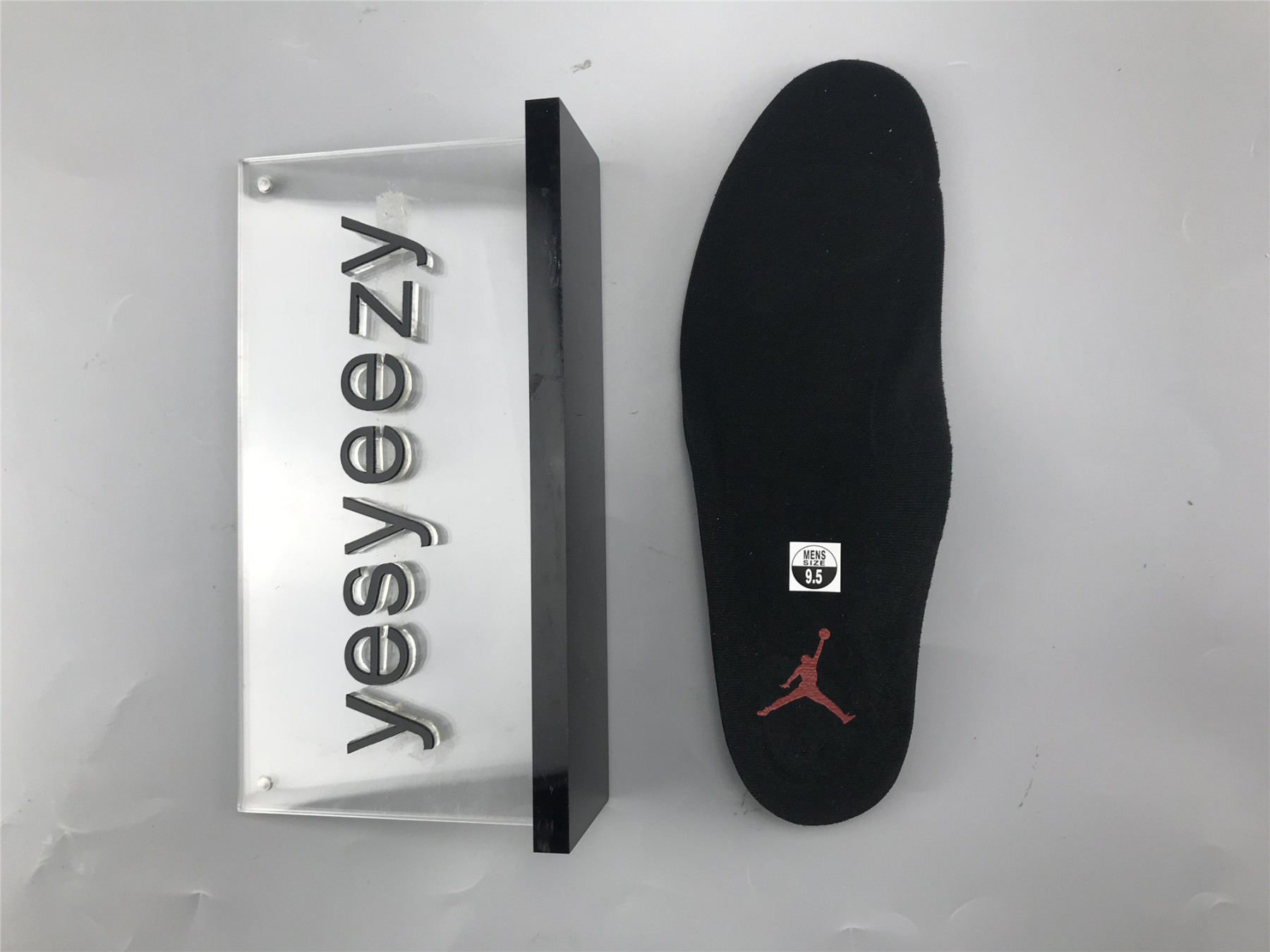 UA AIR JORDAN 14 RETRO "FERRARI"