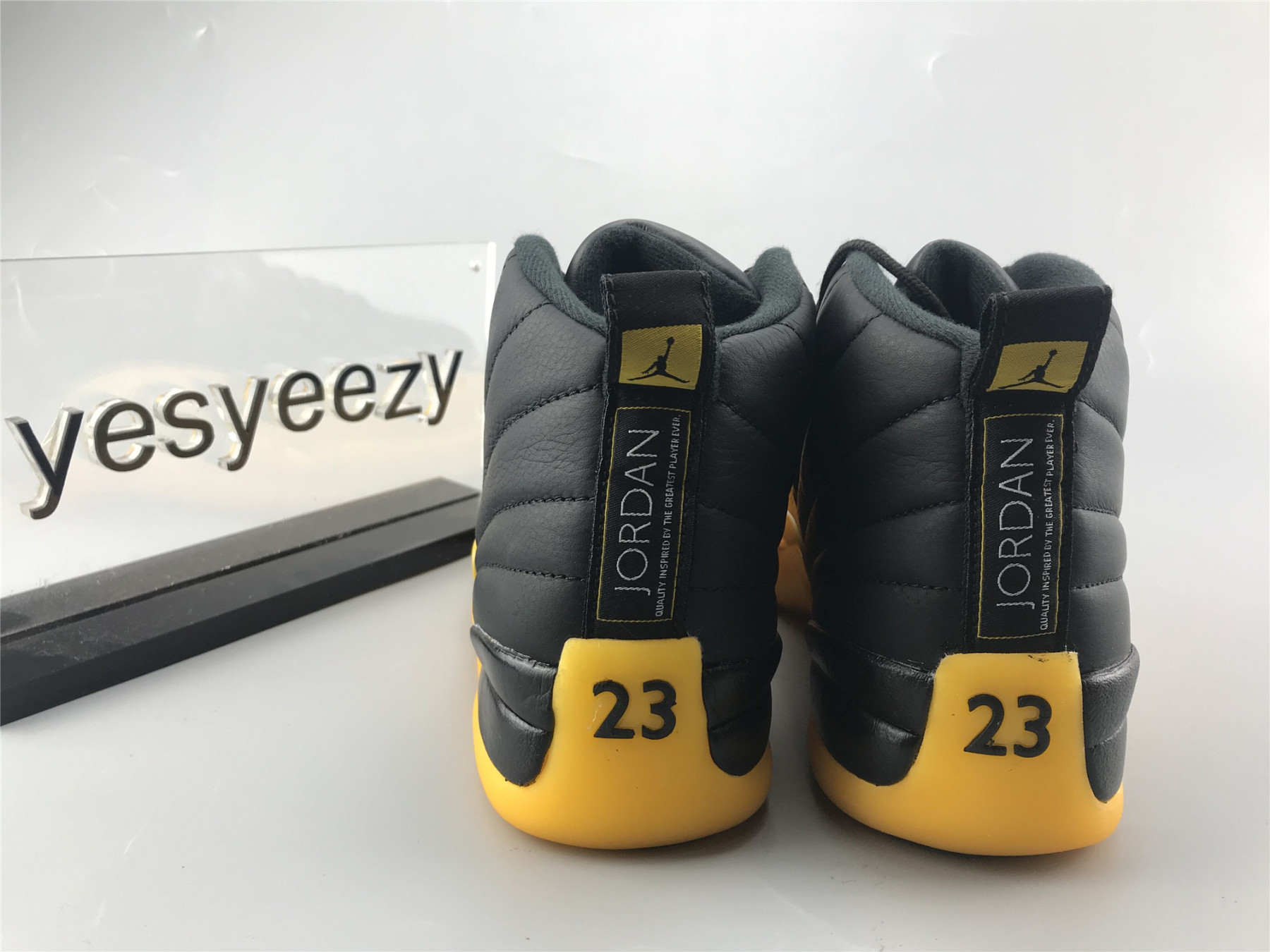 UA AIR JORDAN 12 "UNIVERSITY GOLD"