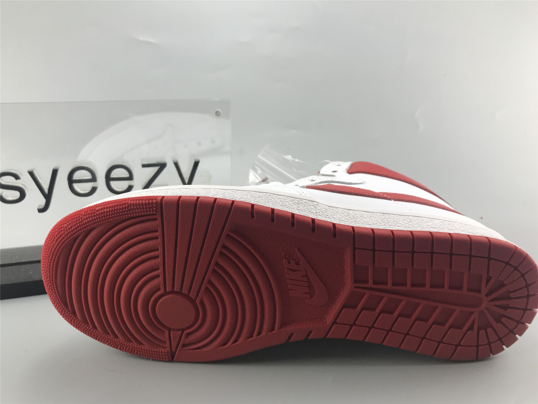 UA AIR JORDAN NEW BEGINNINGS PACK RETRO HIGH 1 & NIKE AIR SHIP