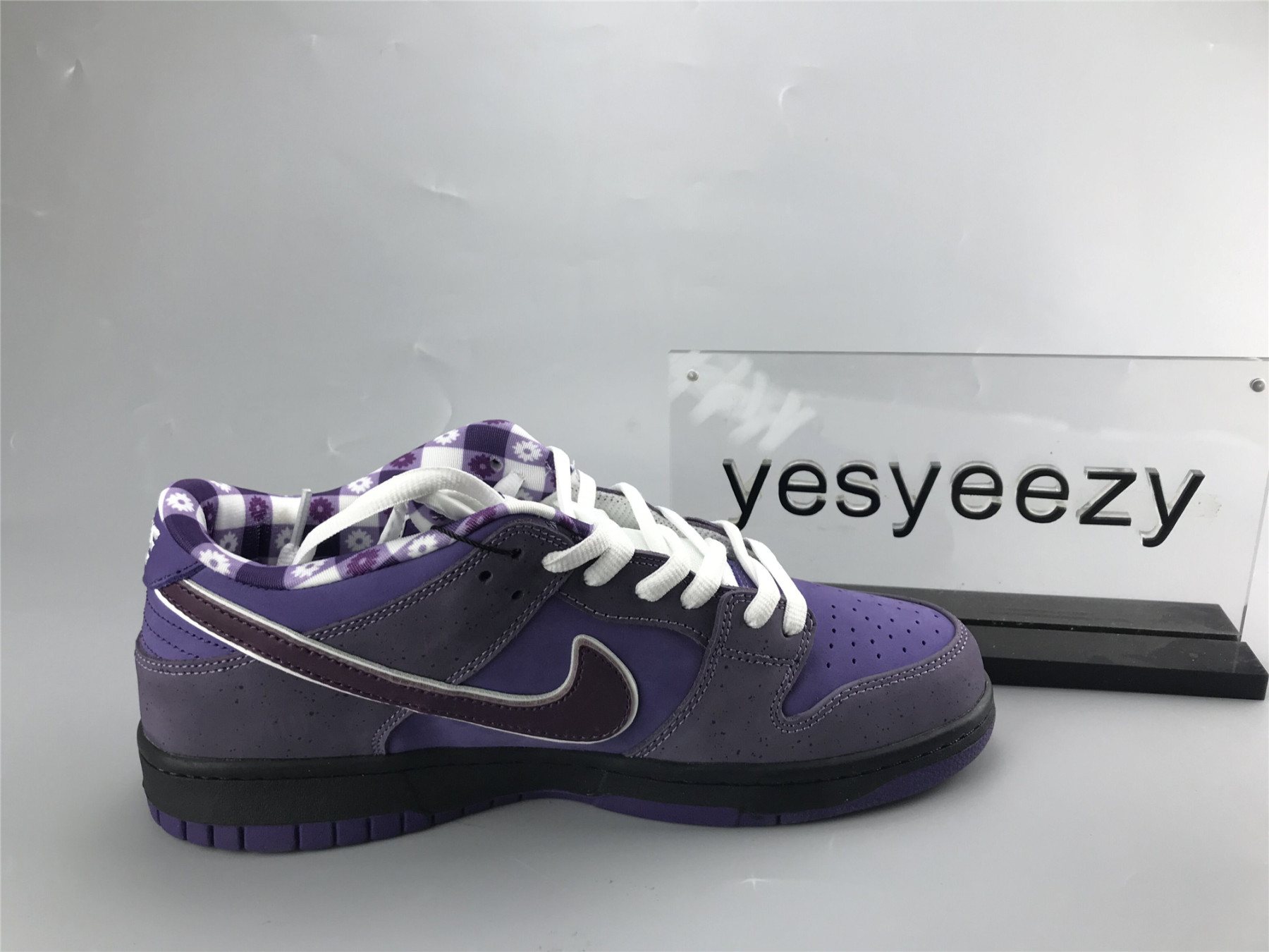 UA NIKE SB DUNK LOW PRO OG QS 