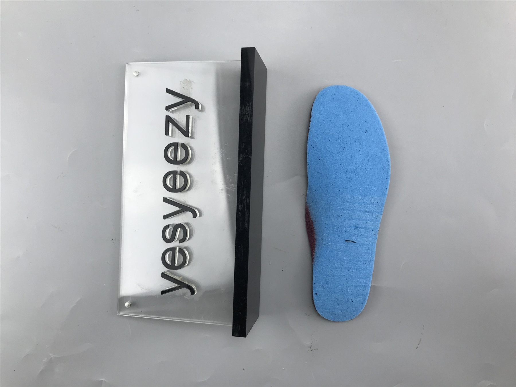 UA NIKE STUSSY X AIR ZOOM SPIRIDON CAGED 