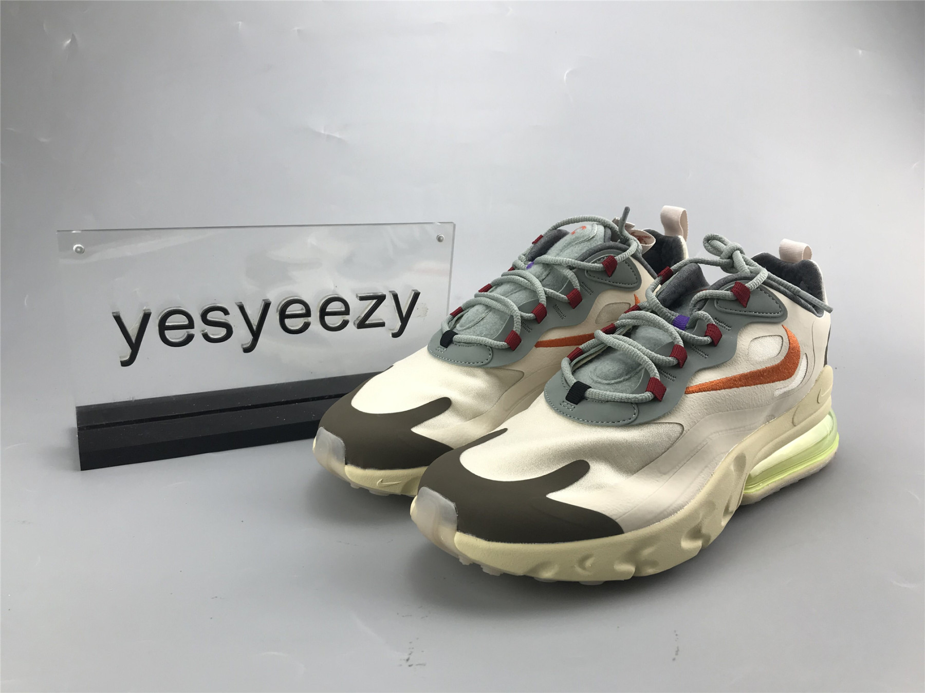 UA NIKE TRAVIS SCOTT X AIR MAX 270 REACT ENG PS 