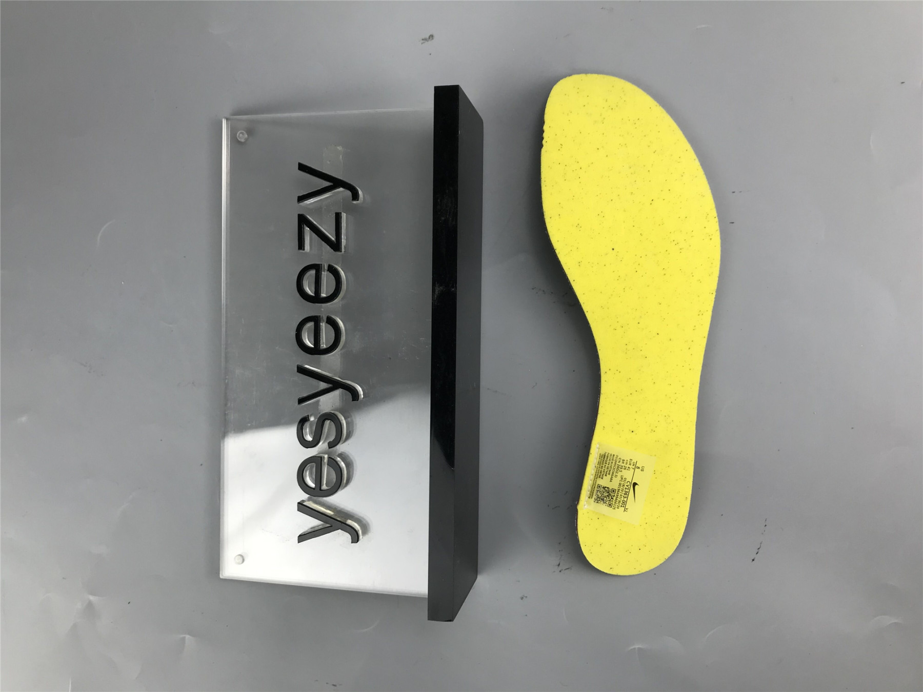 UA NIKE SACAI X VAPORWAFFLE 