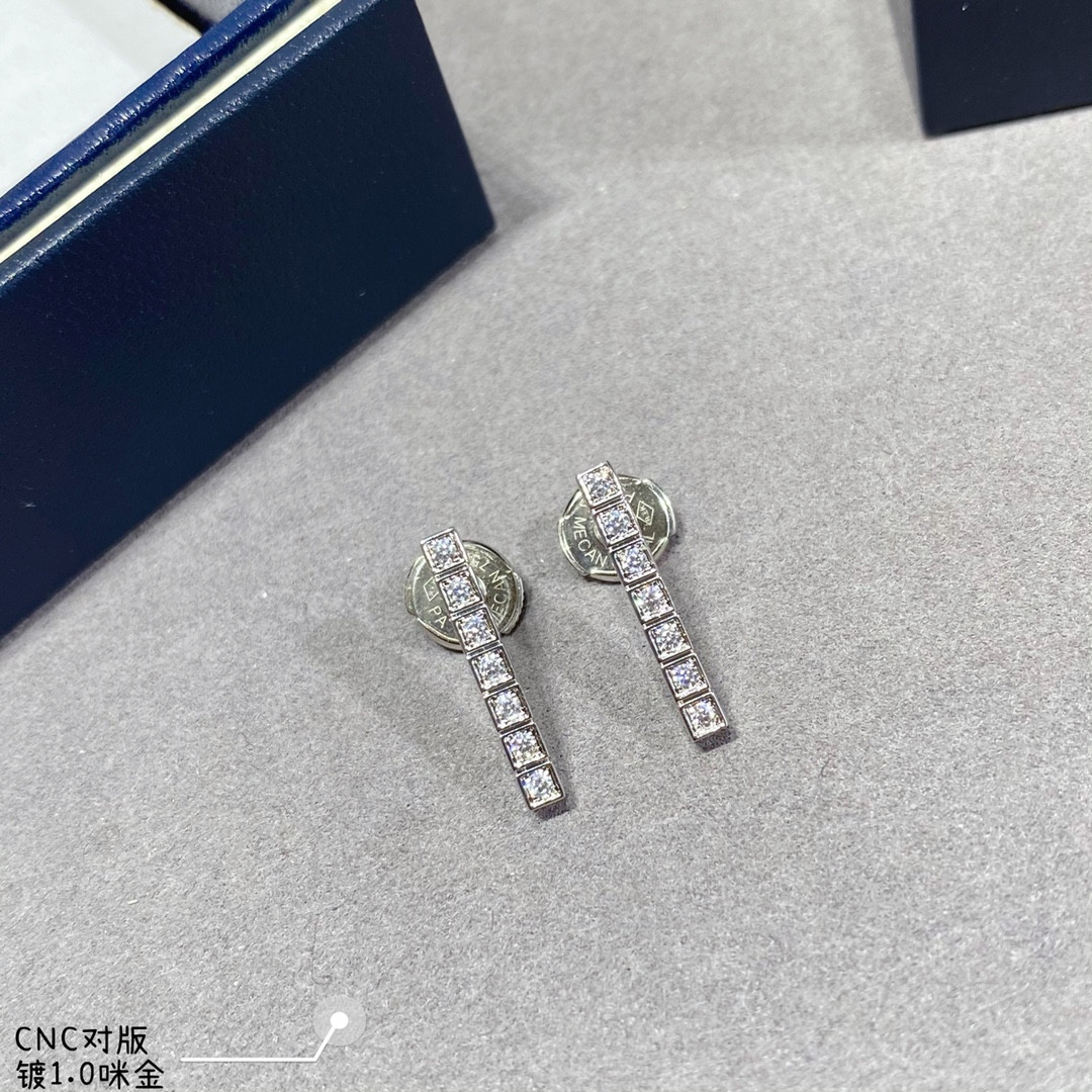 Chopard Full D1am0nd Bar Earrings