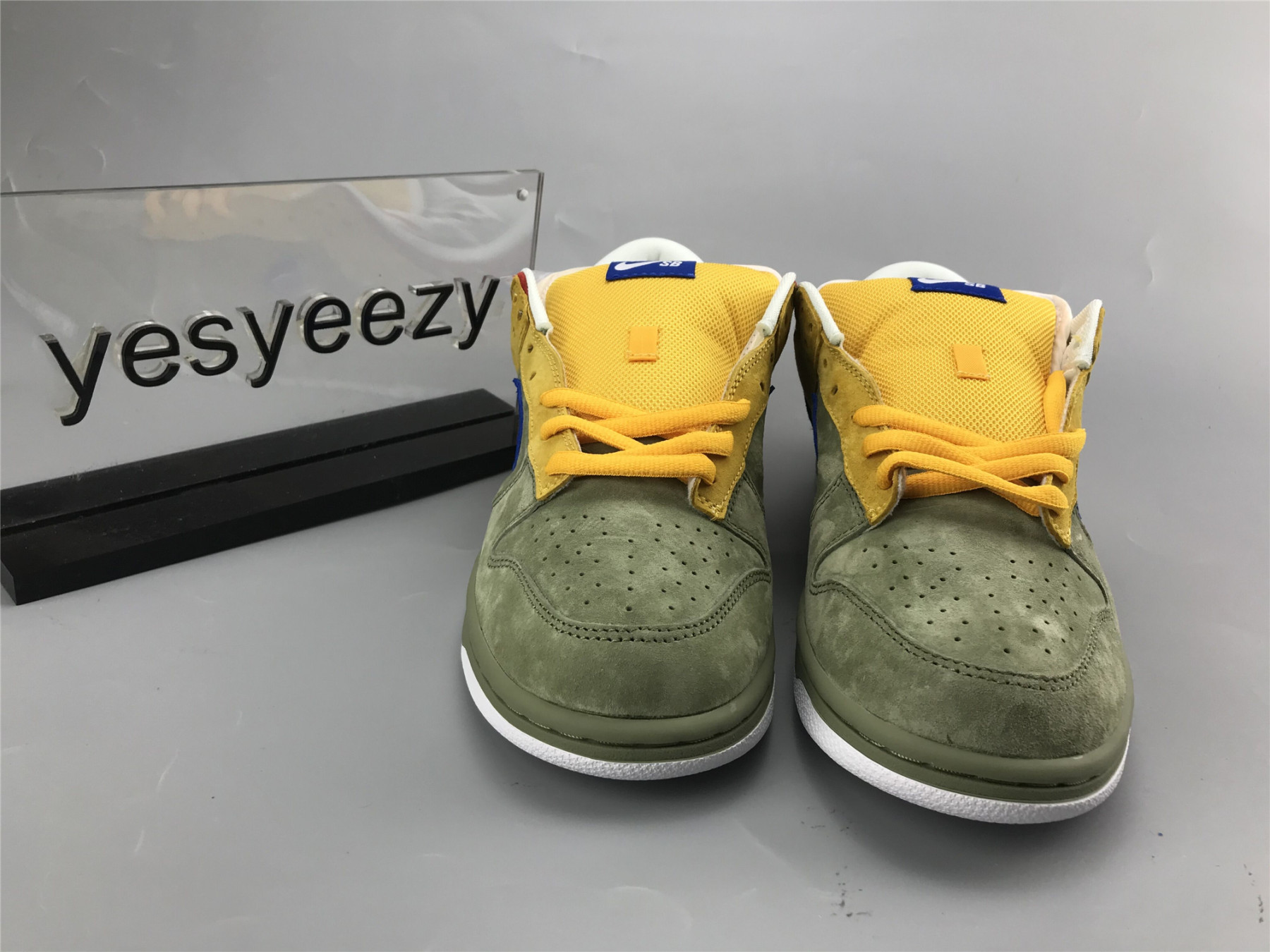 UA NIKE DUNK LOW PREMIUM SB 