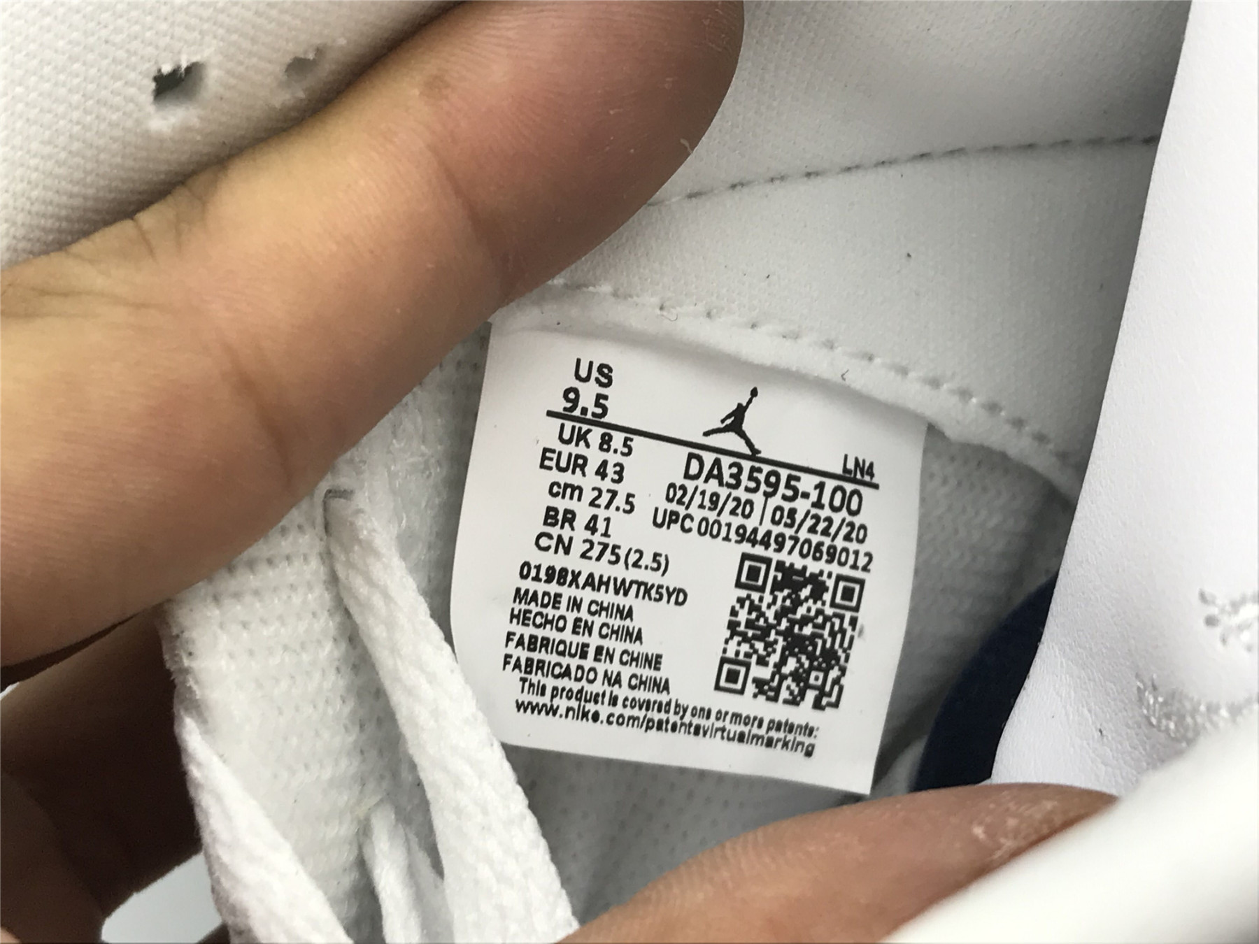 UA FRAGMENT X AIR JORDAN 3 RETRO SP