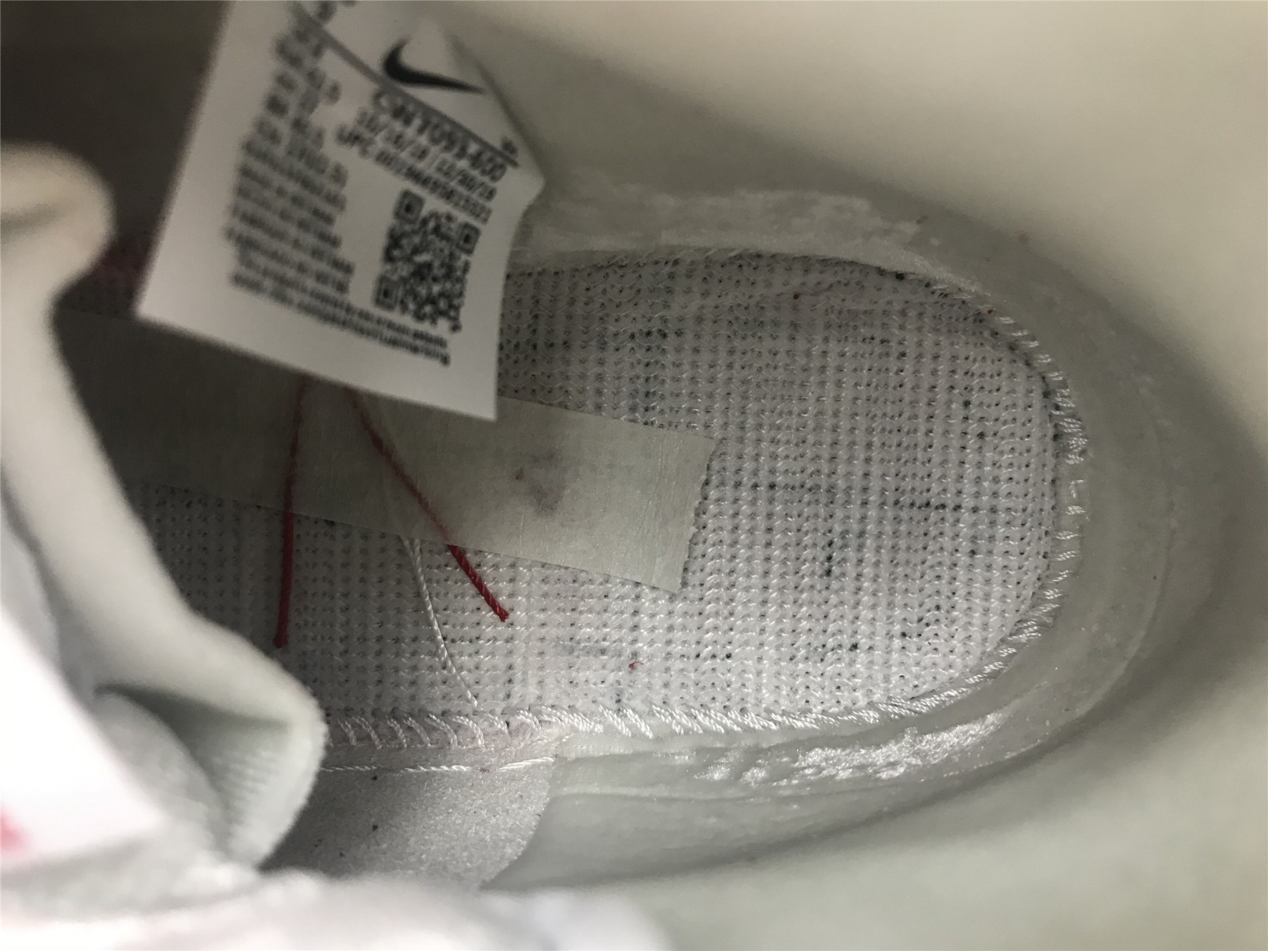 UA NIKE DUNK HIGH SB 