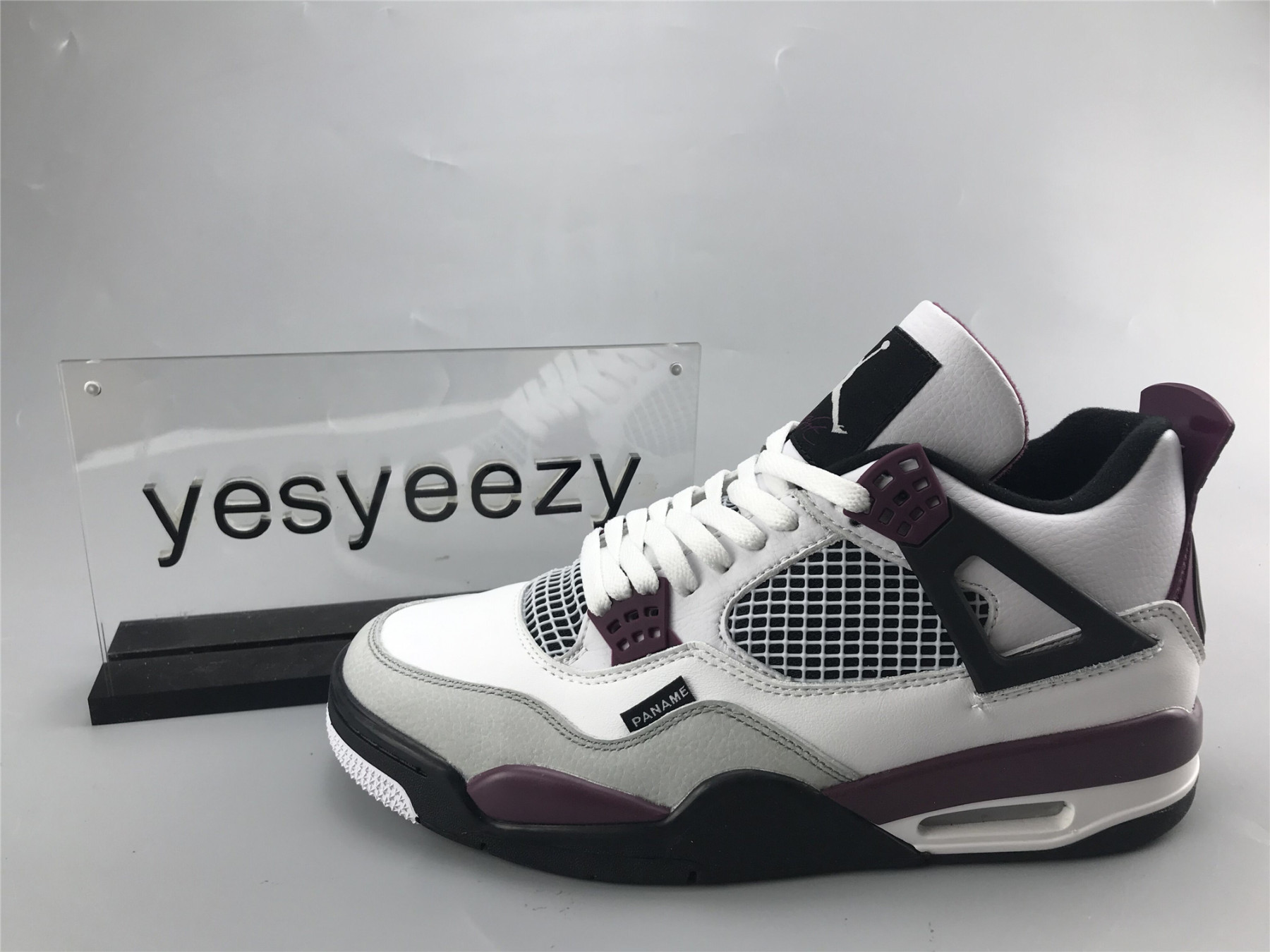 UA PARIS SAINT-GERMAIN X AIR JORDAN 4 RETRO