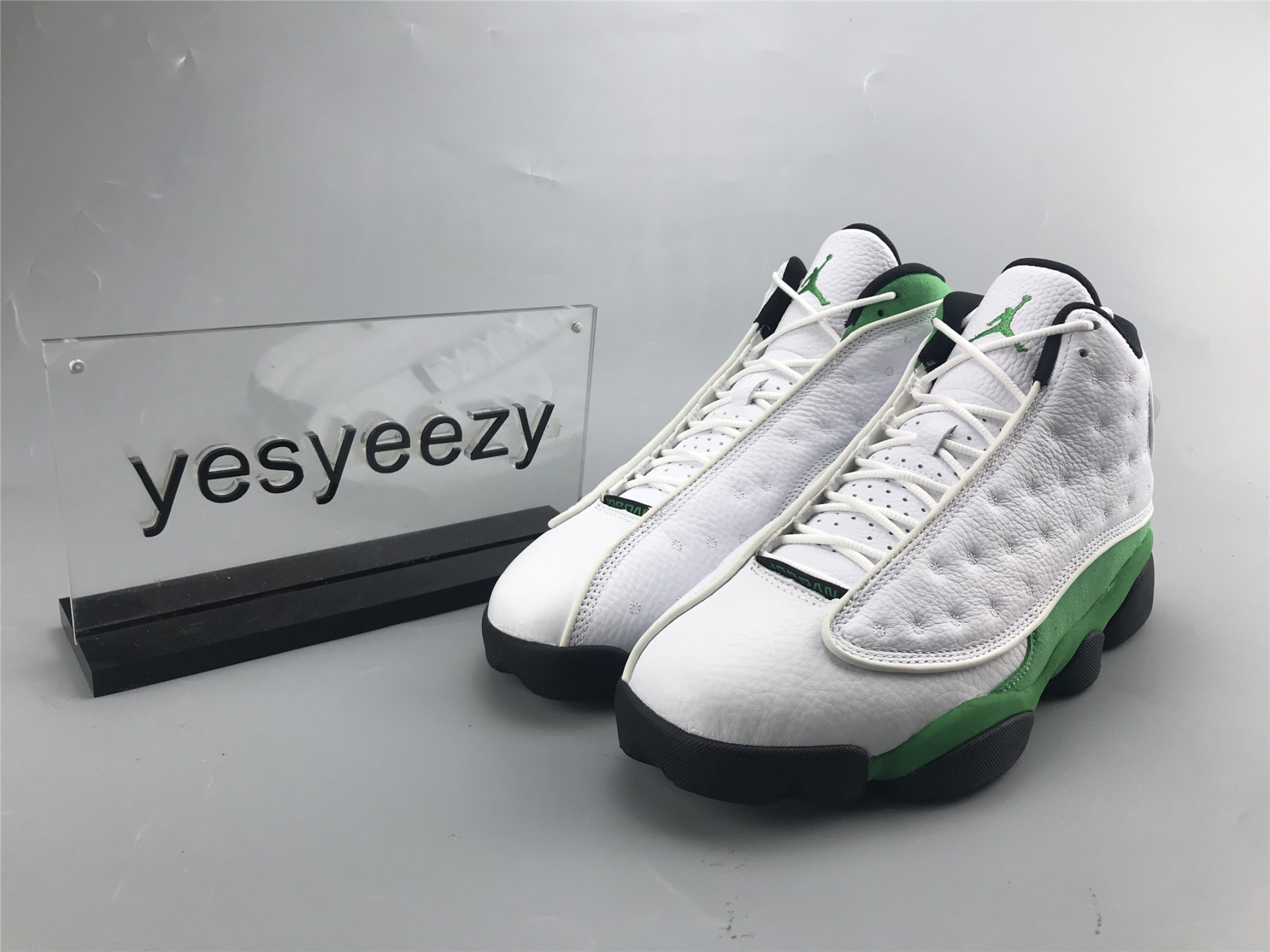 UA AIR JORDAN 13 RETRO 