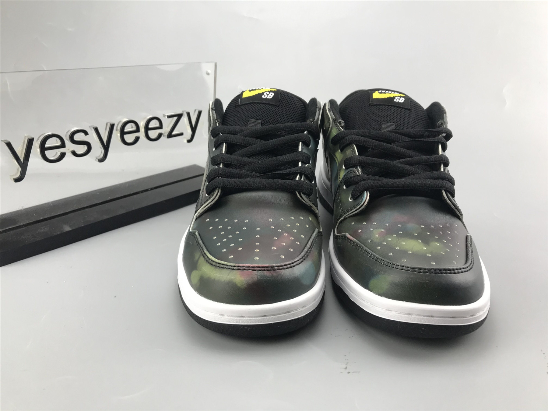 UA NIKE CIVILIST X DUNK LOW PRO SB QS