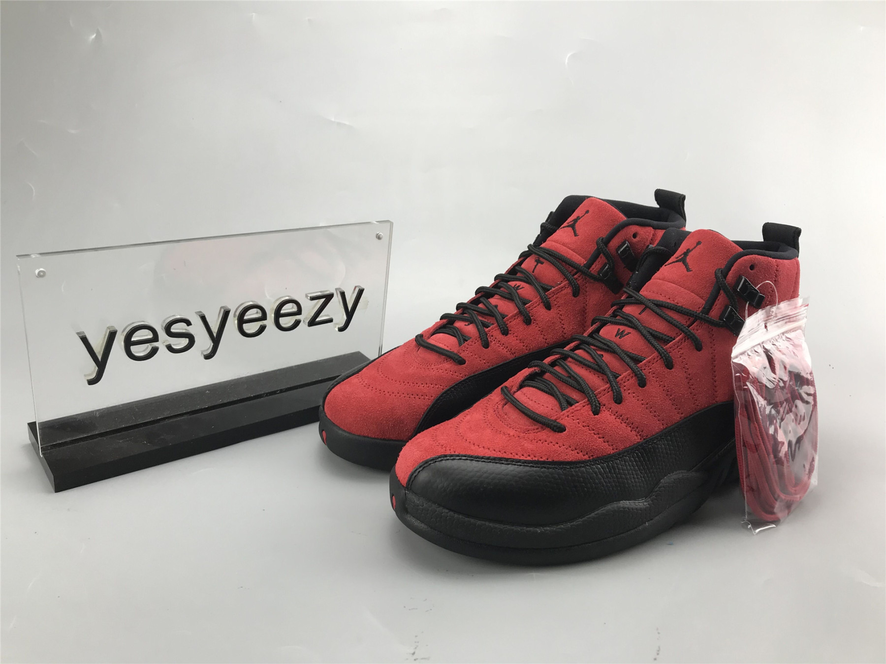 UA AIR JORDAN 12 RETRO REVERSE FLU GAME