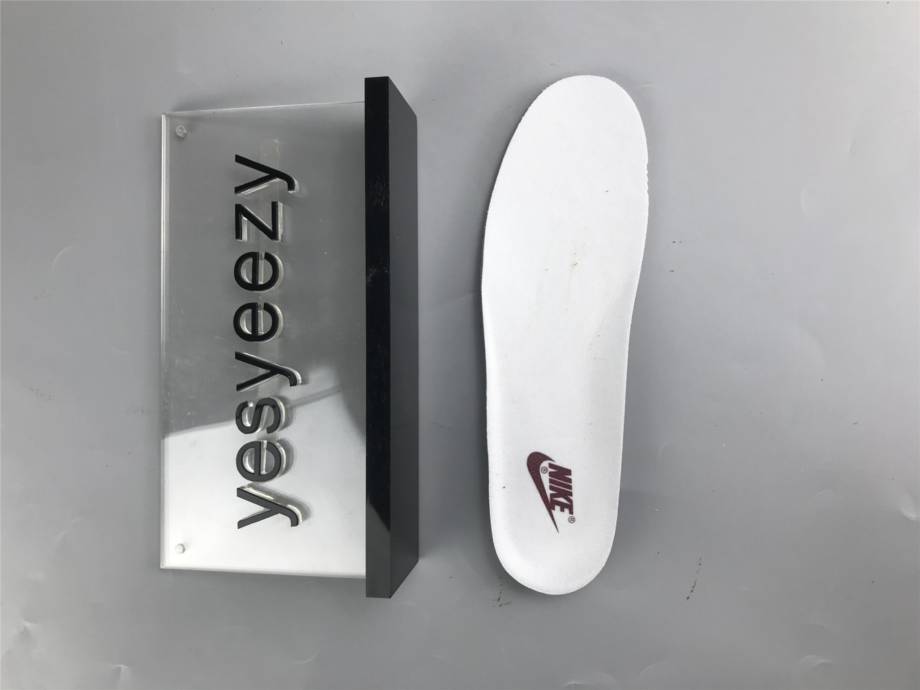 UA NIKE SB DUNK HIGH PRO