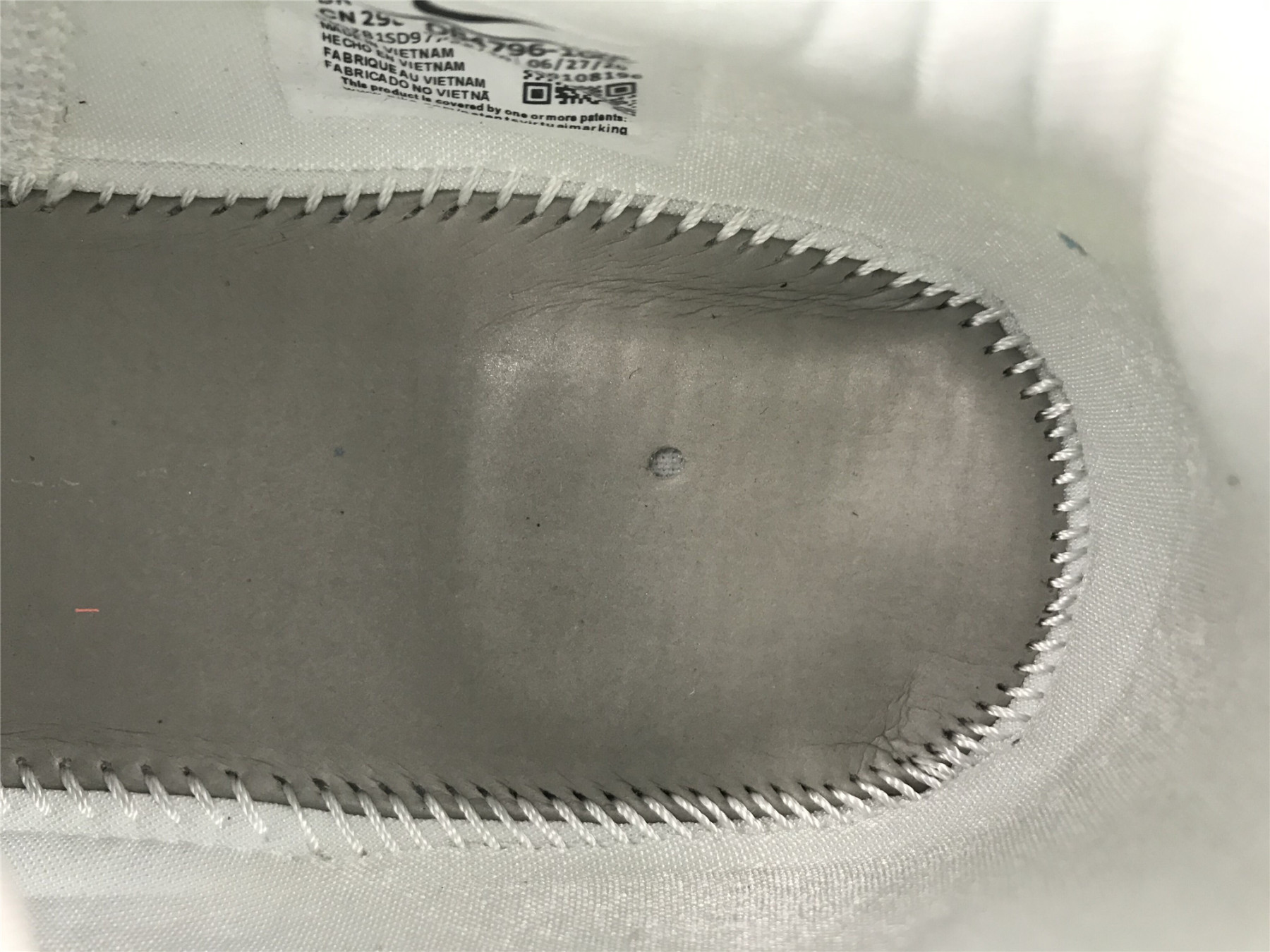 UA NIKE UNDEFEATED X ZOOM KOBE 5 PROTRO SPECIAL BOX 