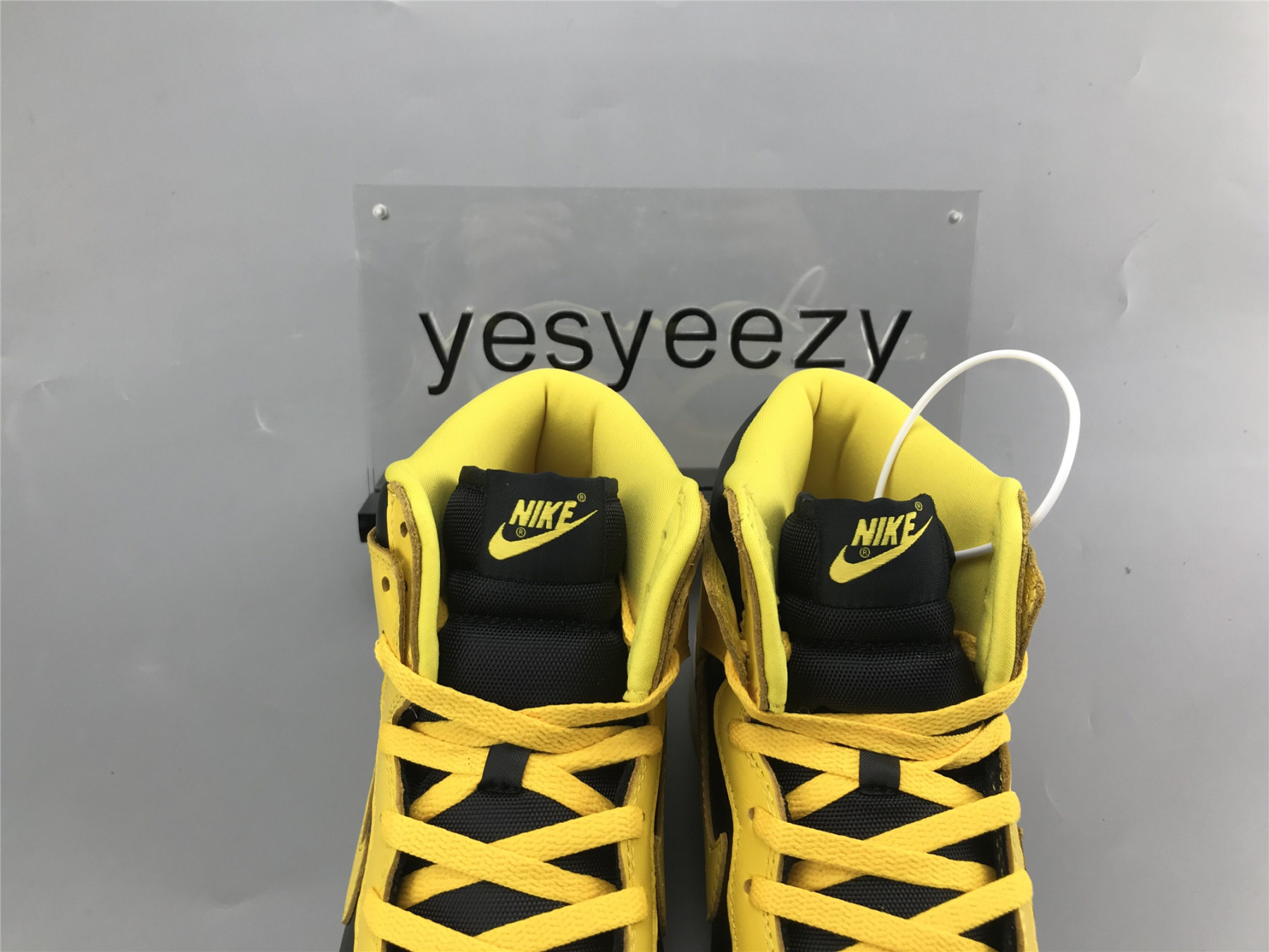 UA NIKE DUNK HIGH SP 