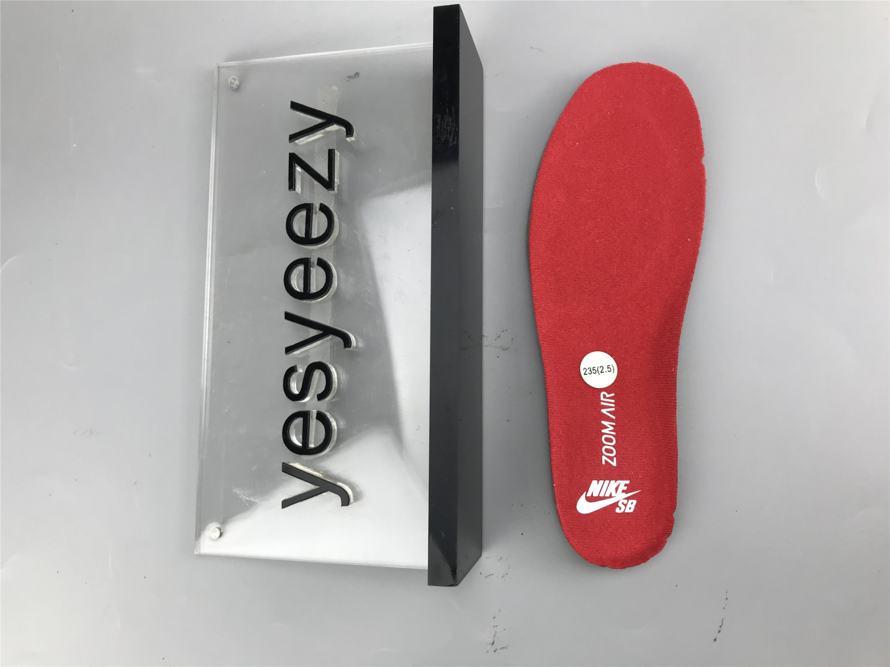 UA WMNS NIKE DUNK LOW ELITE SB