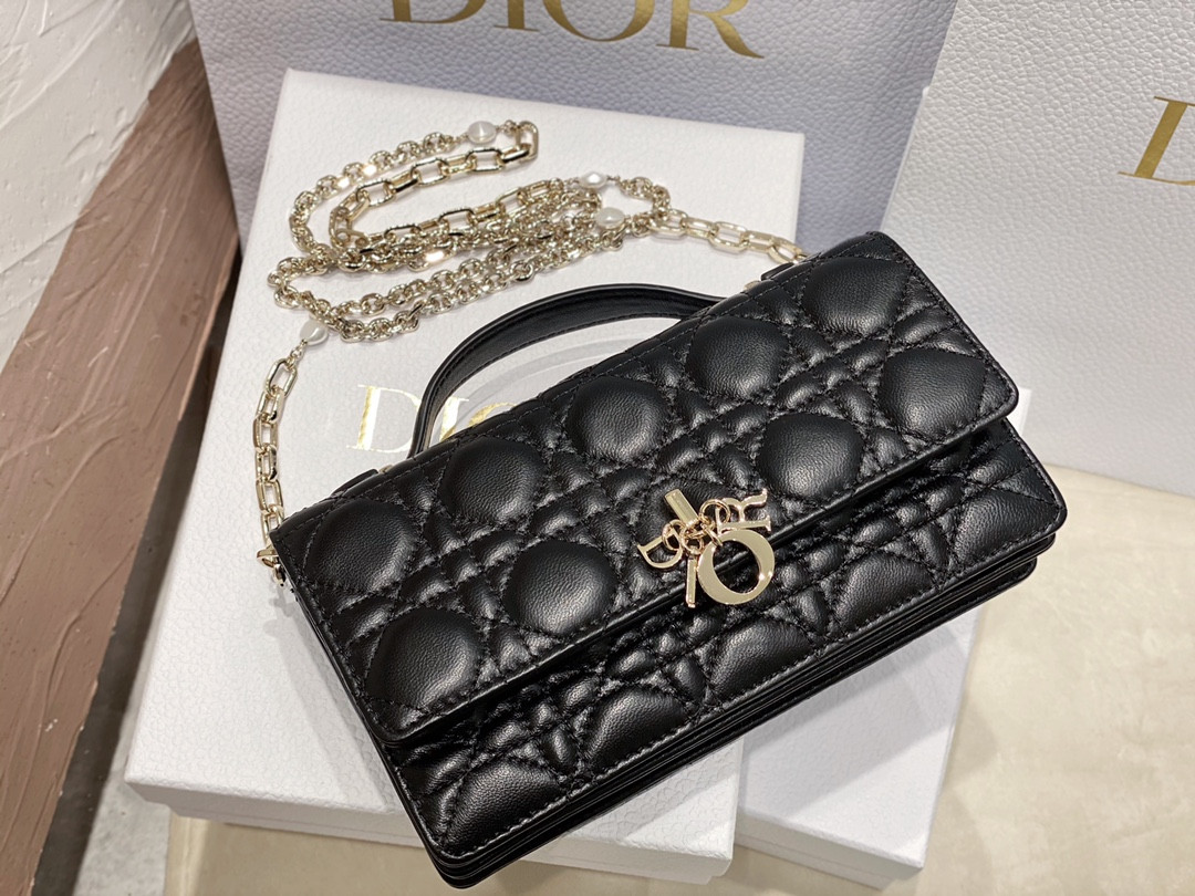 MISS D10r MINI BAG Black Cannage Lambskin S0980ONMJ_M900 21 x 11.5 x 4.5 cm