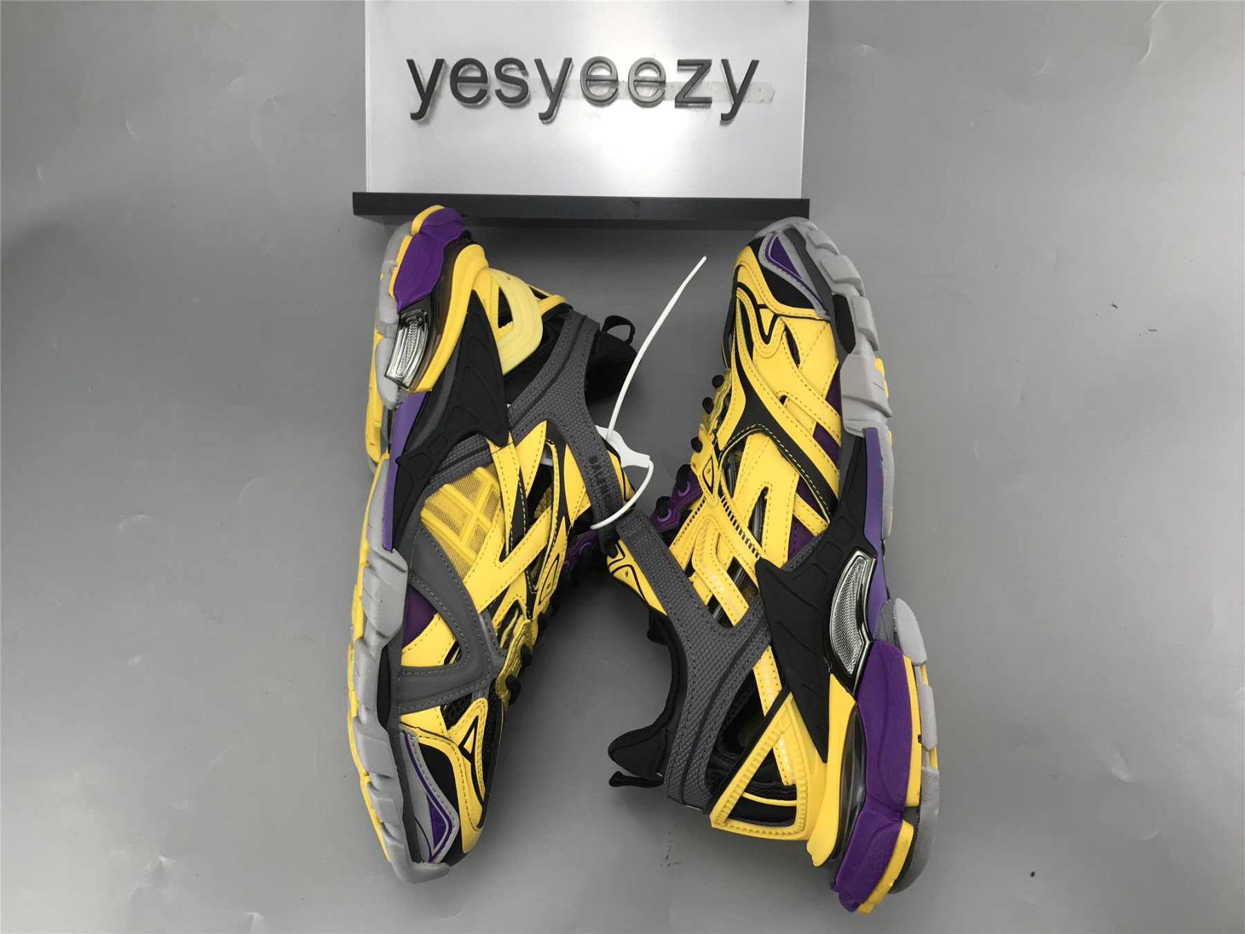 UA TRACK 2 TRAINER YELLOW BLACK