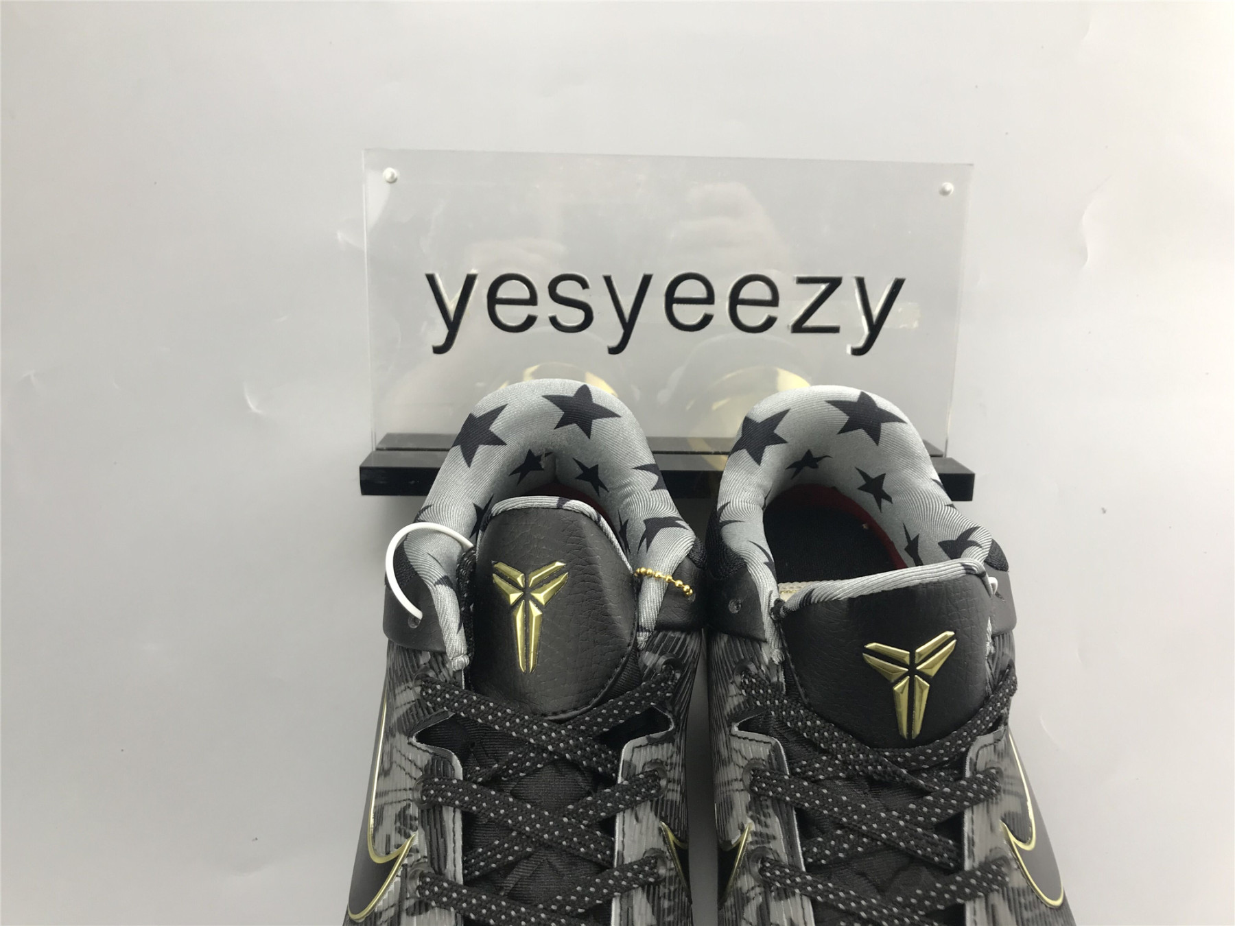 UA NIKE ZOOM KOBE 7 SYSTEM 