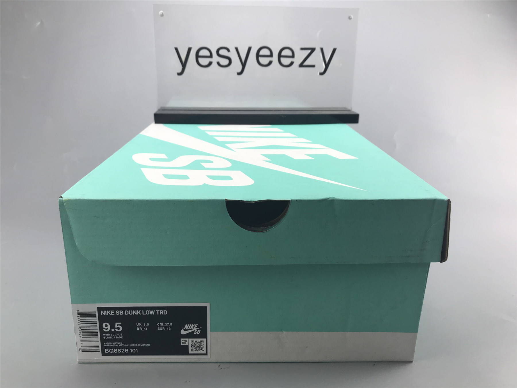 UA NIKE SB DUNK HIGH PRO WHITE JADE