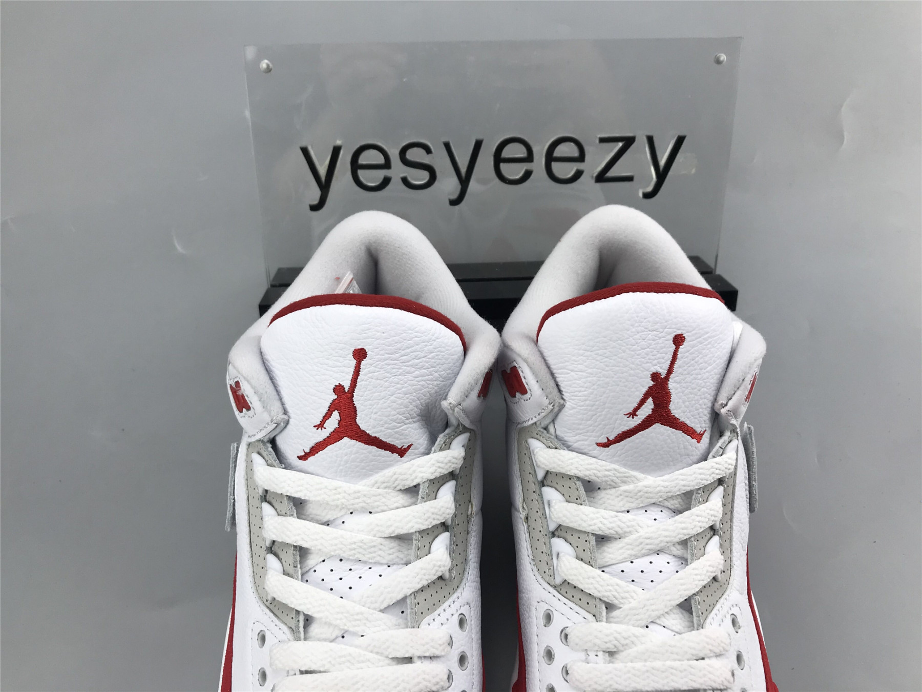 UA AIR JORDAN 3 RETRO TINKER 