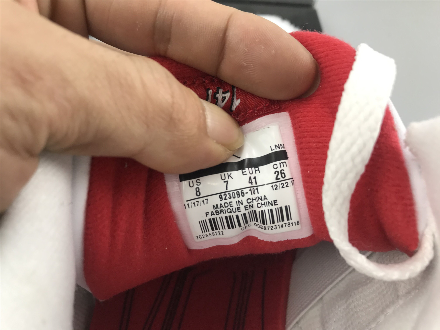 UA AIR JORDAN 3 RETRO NRG 