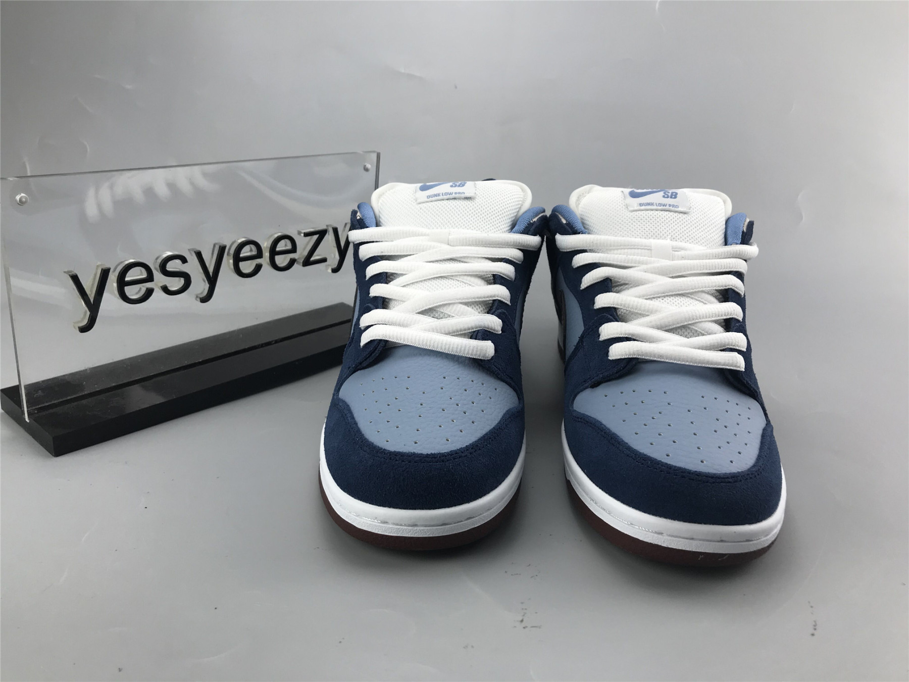 UA NIKE DUNK LOW PREMIUM SB 