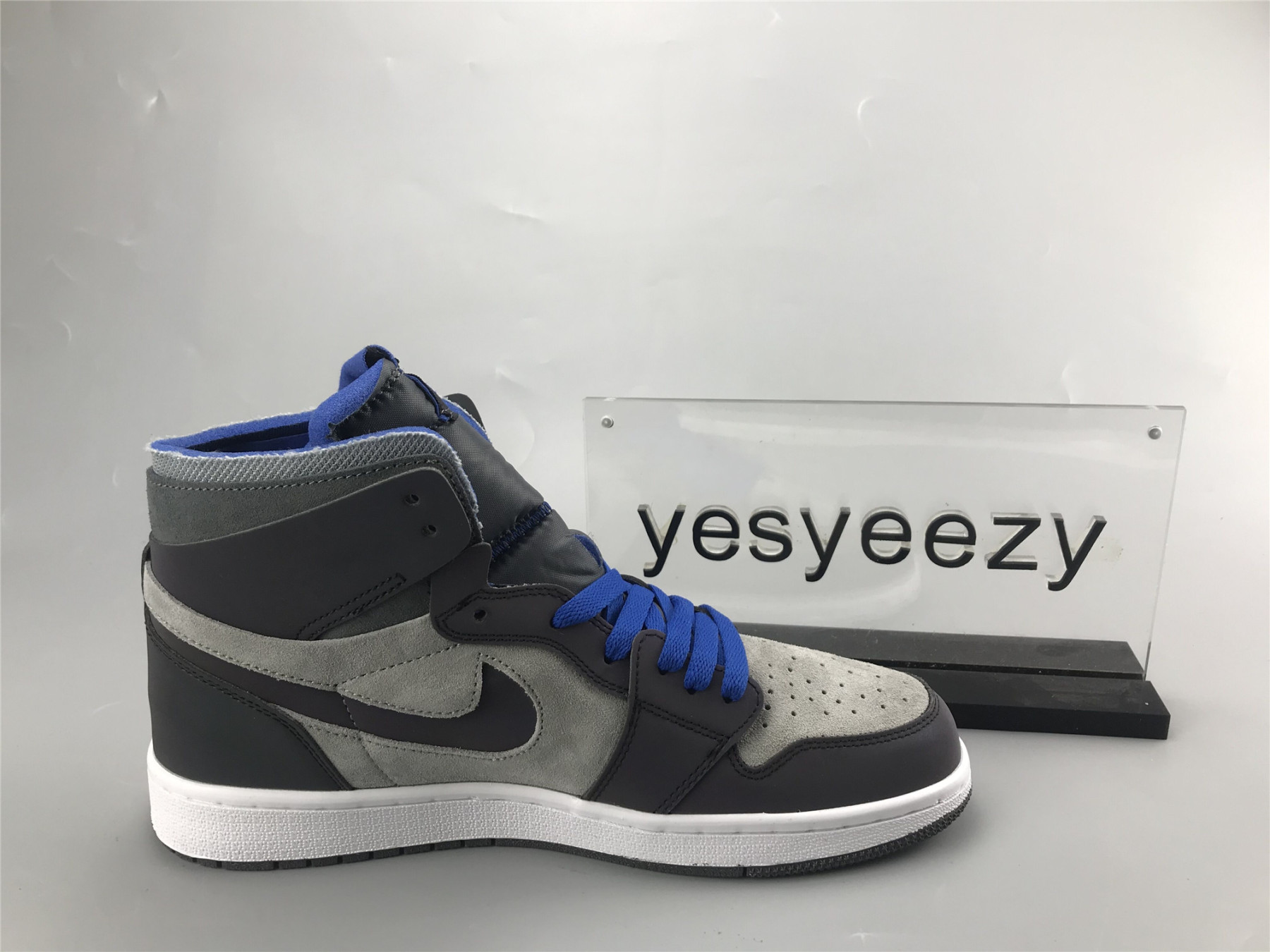 UA LEAGUE OF LEGENDS X AIR JORDAN 1 ZOOM COMFORT 