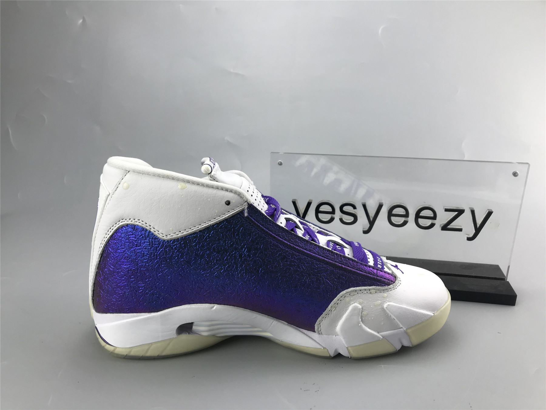 UA AIR JORDAN 14 RETRO 