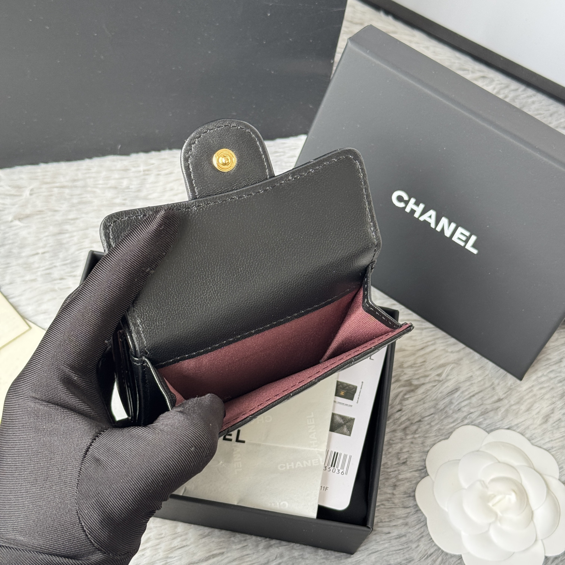 Ch**el card holder 10.5x7.5x3cm