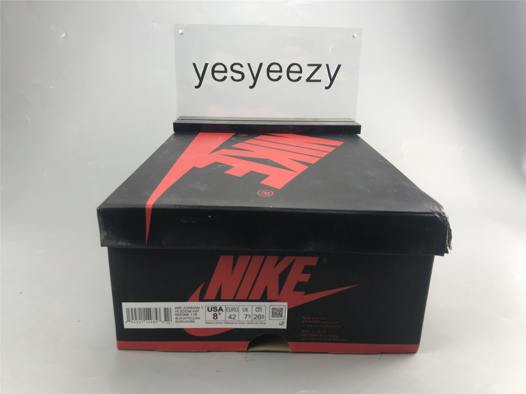 UA AIR JORDAN 1 RETRO HIGH OG 