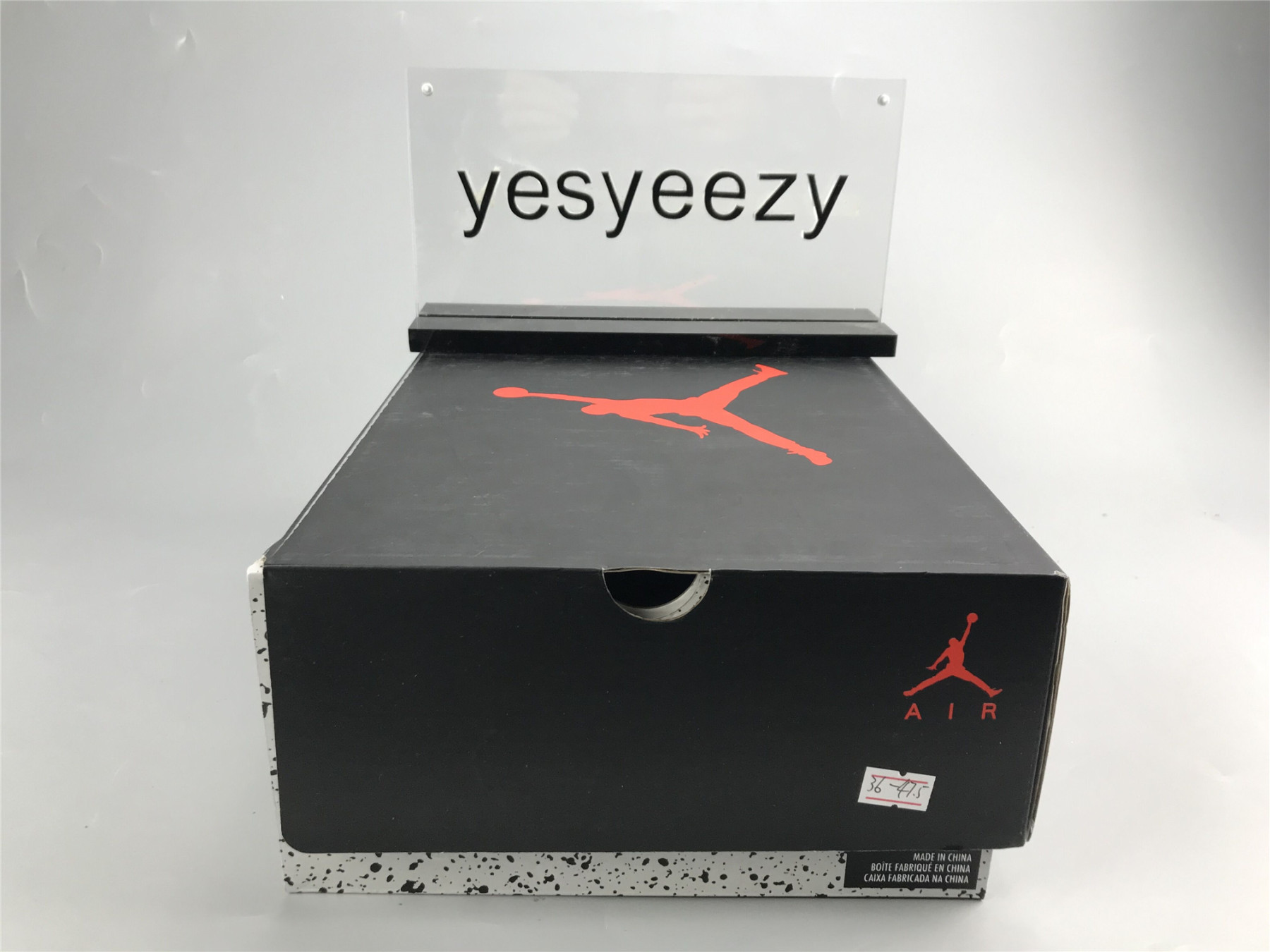 UA WMNS AIR JORDAN 6 RETRO 