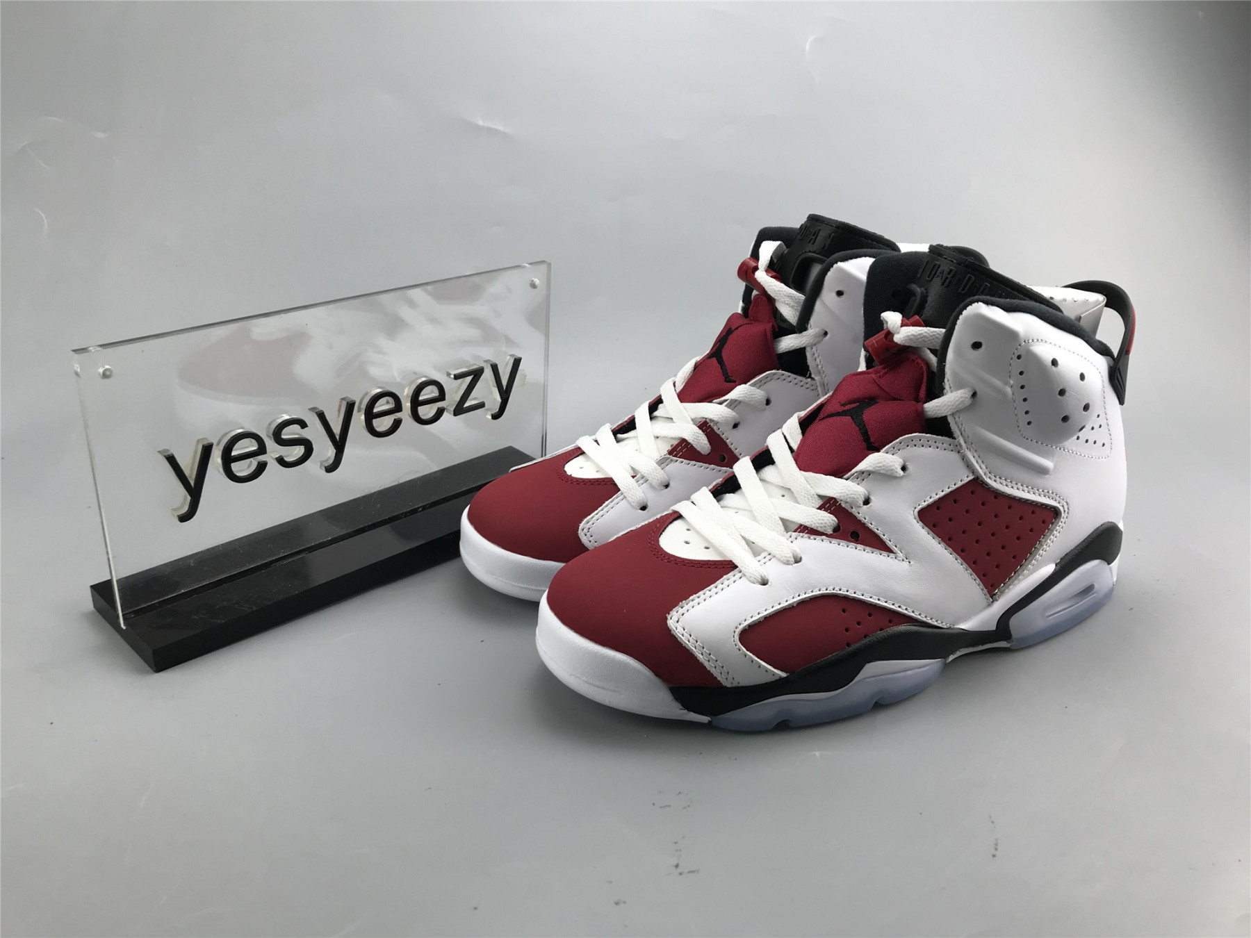 UA AIR JORDAN 6 RETRO OG 